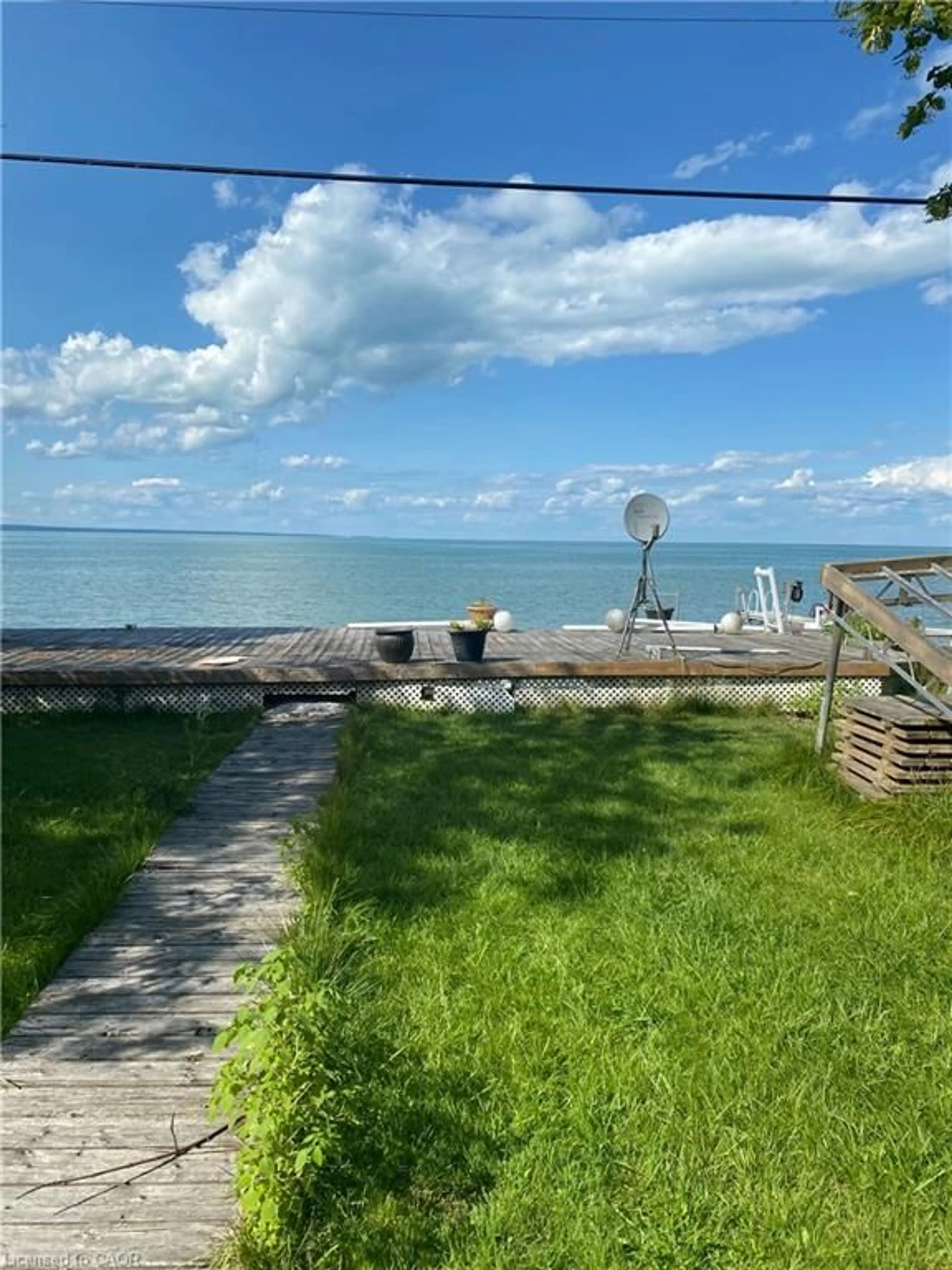 Unknown for LOT 3 Snake Island, York Ontario L4P 3E9