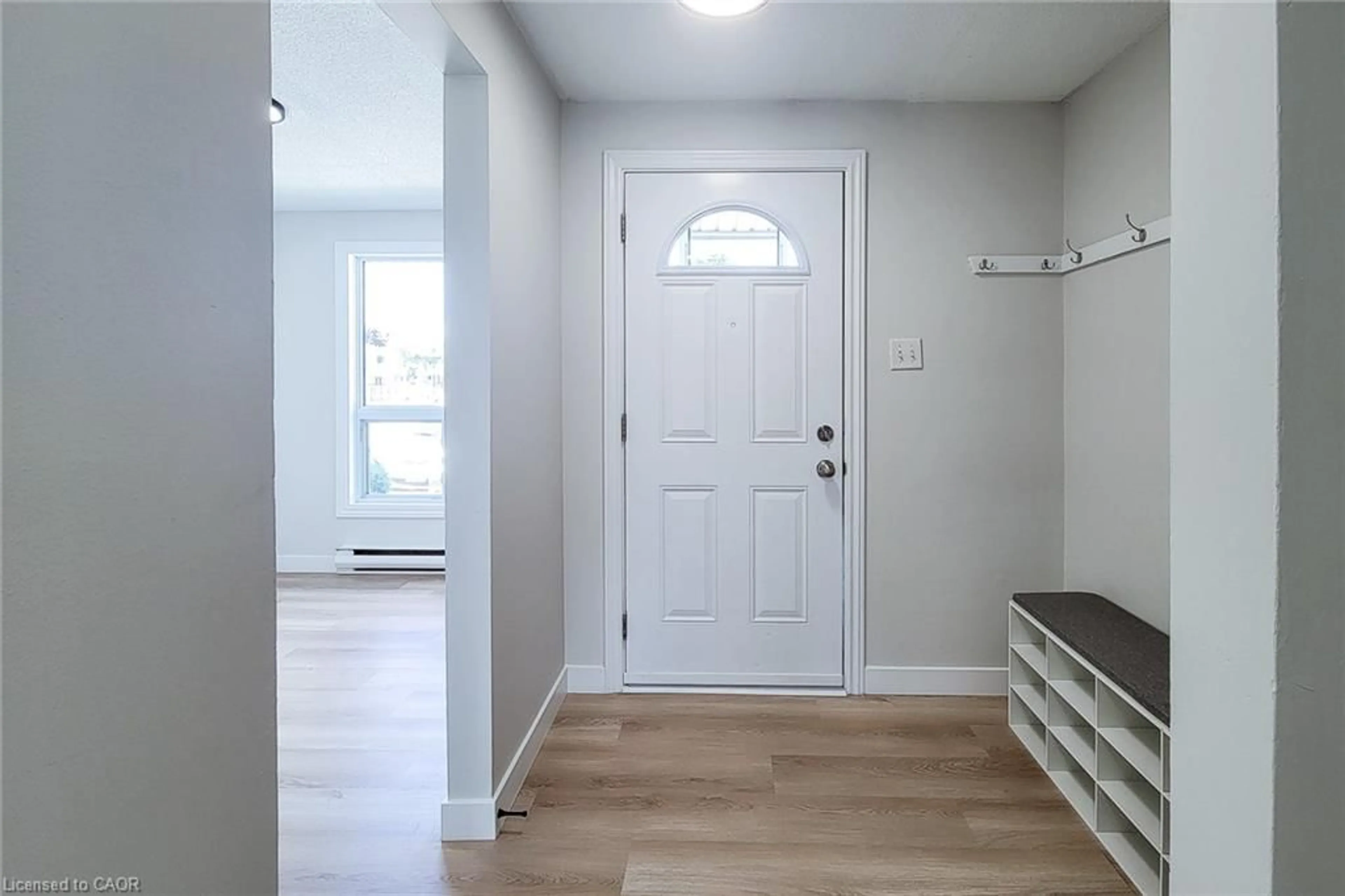 Indoor entryway for 488 Grey St #29, Brantford Ontario N3S 7S6