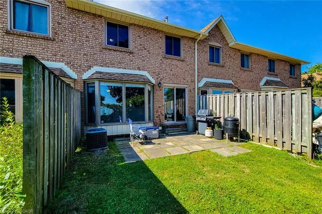 502 Barton St #50, Stoney Creek 3