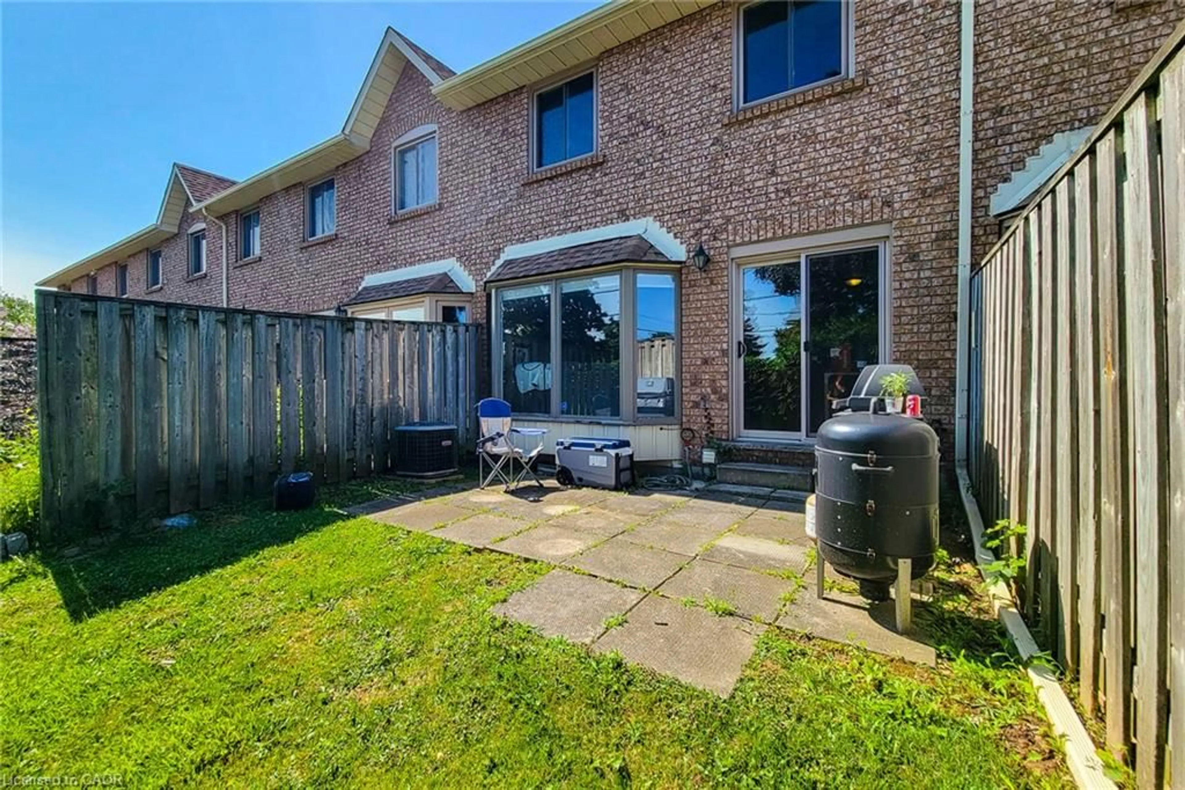 A pic from outside/outdoor area/front of a property/back of a property/a pic from drone, street for 502 Barton St #50, Stoney Creek Ontario L8E 5B5