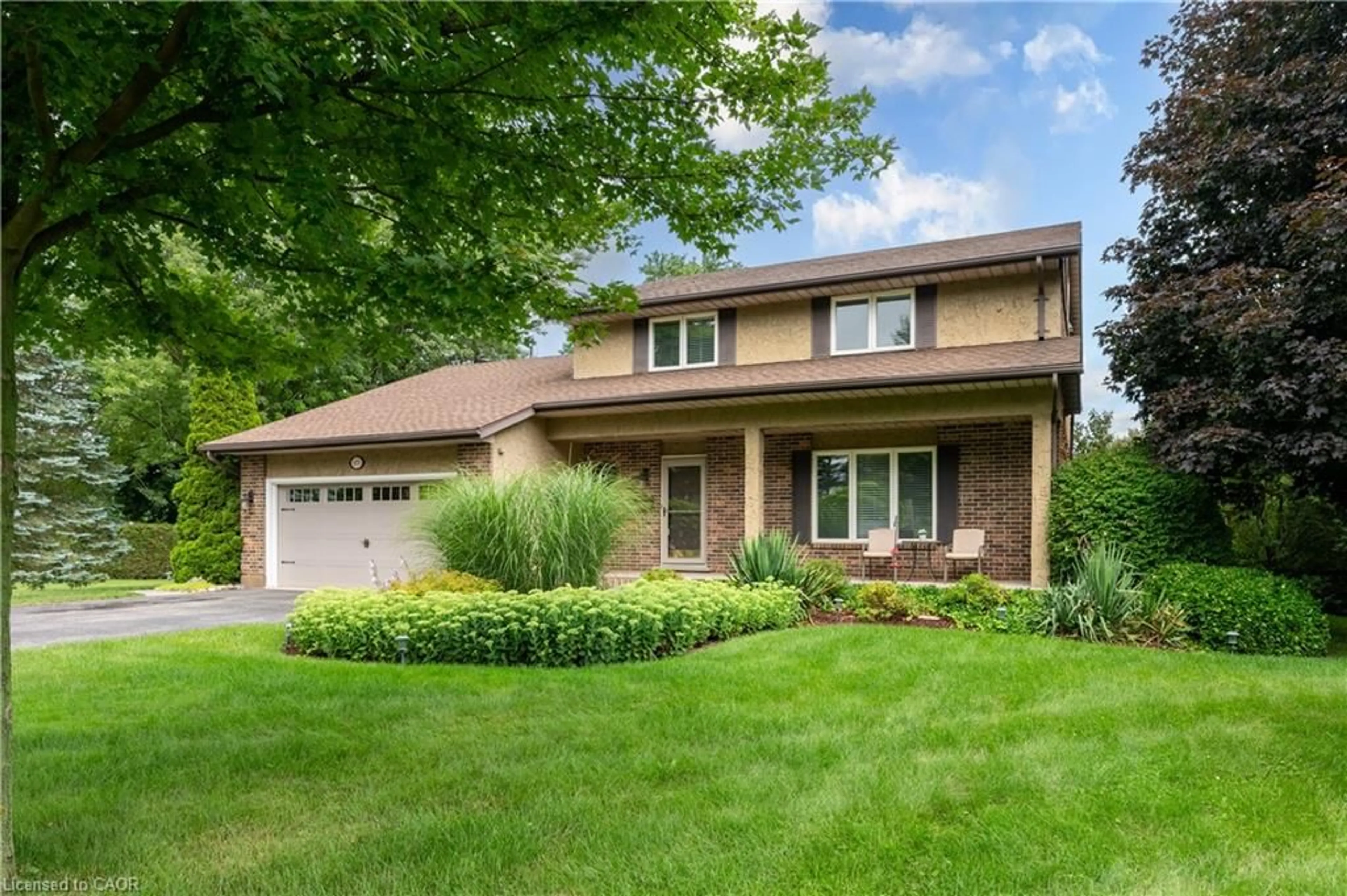 Home with vinyl exterior material, street for 671 Main St, Burgessville Ontario N0J 1C0