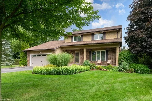 671 Main St, Burgessville 2