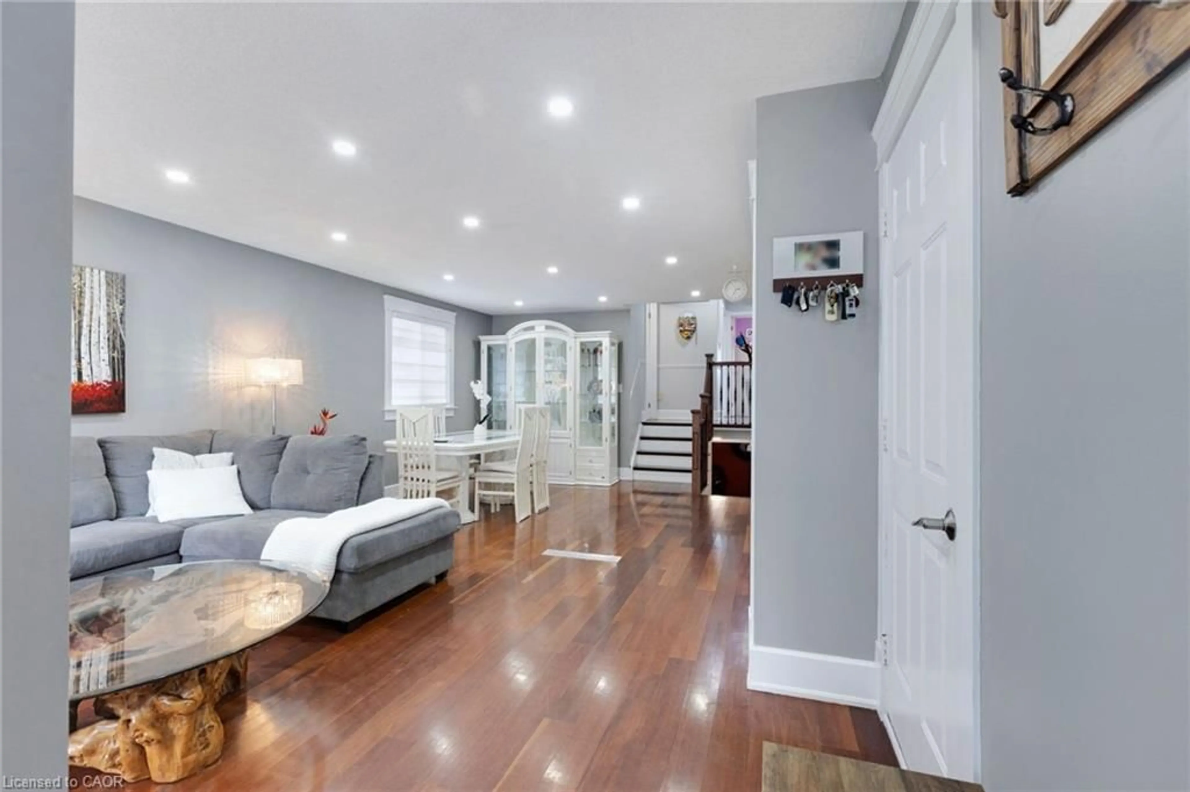 Unknown for 92 Juniper Dr, Stoney Creek Ontario L8G 4E6