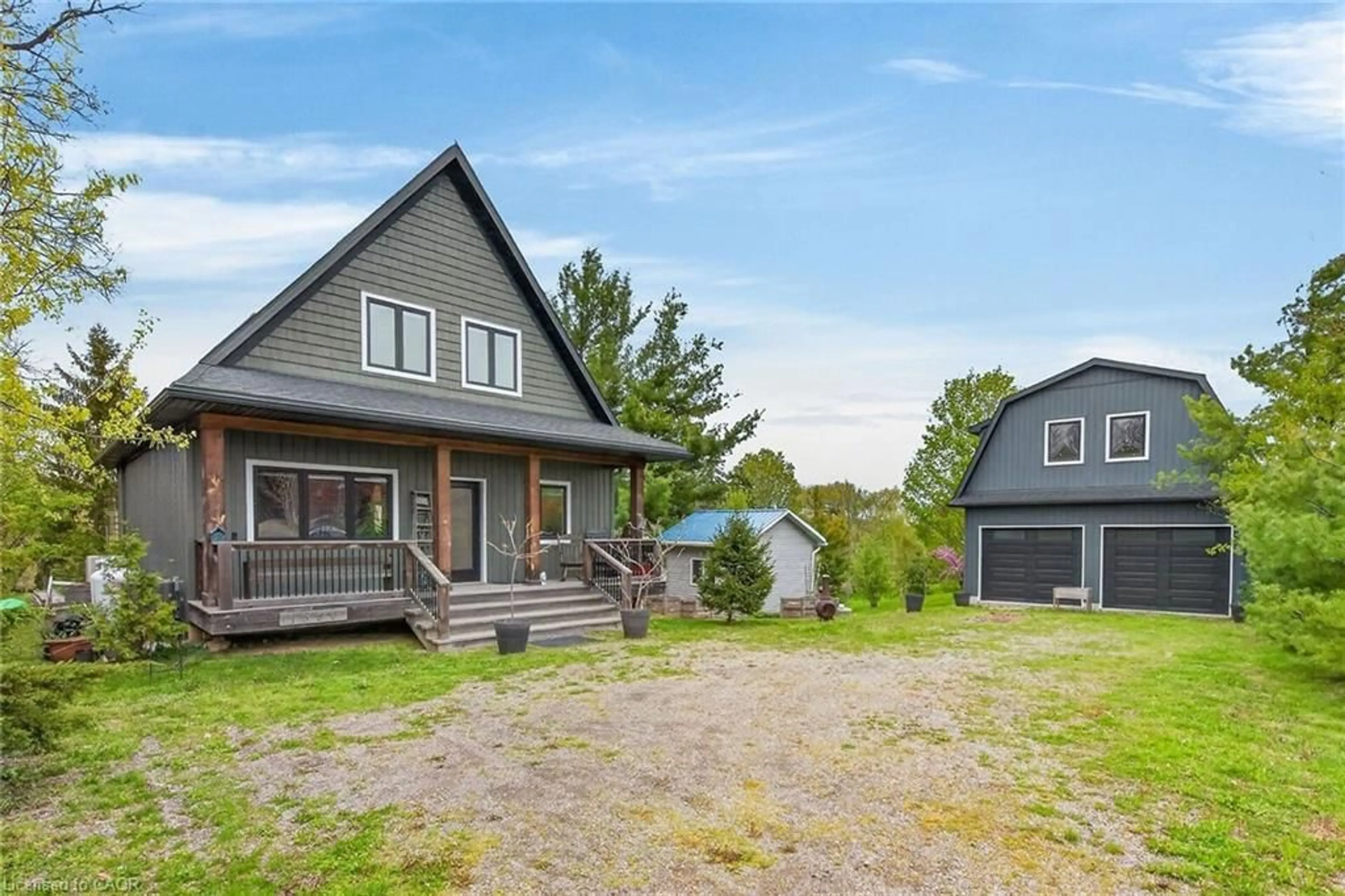 A pic from outside/outdoor area/front of a property/back of a property/a pic from drone, unknown for 1300 River Rd, Cayuga Ontario N0A 1E0