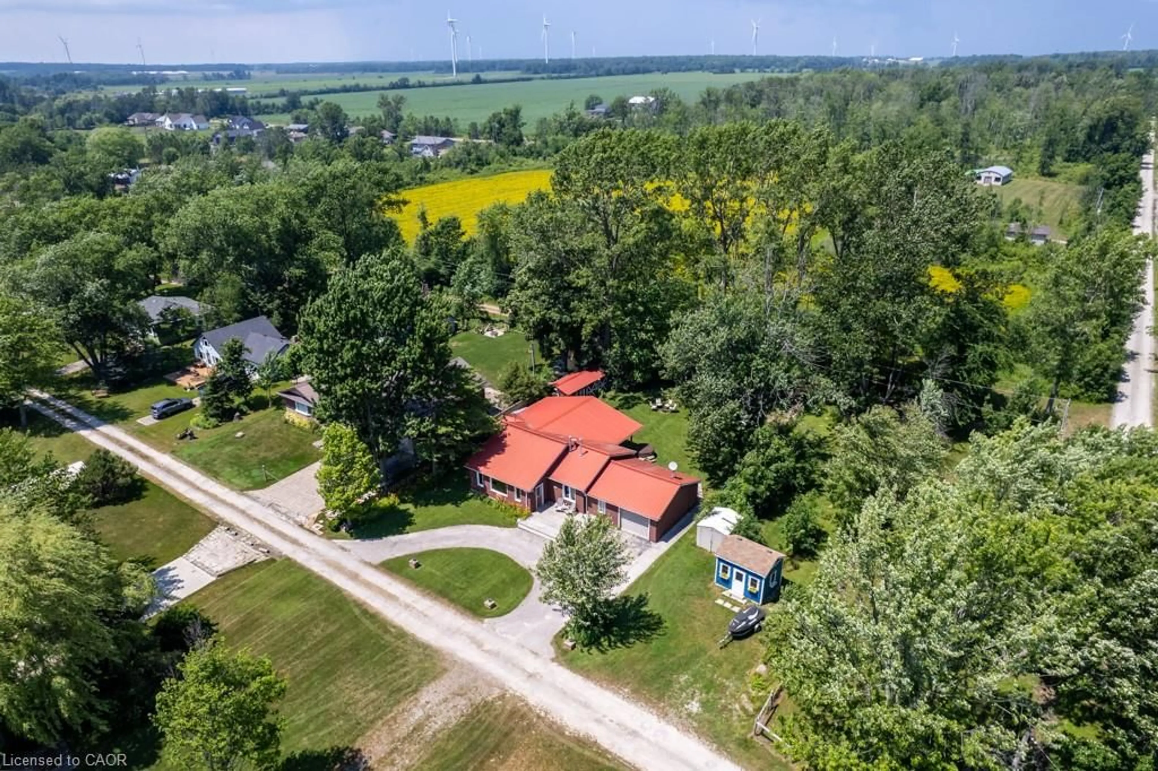 A pic from outside/outdoor area/front of a property/back of a property/a pic from drone, unknown for 23 Lakeview Line, Dunnville Ontario N1A 2W8