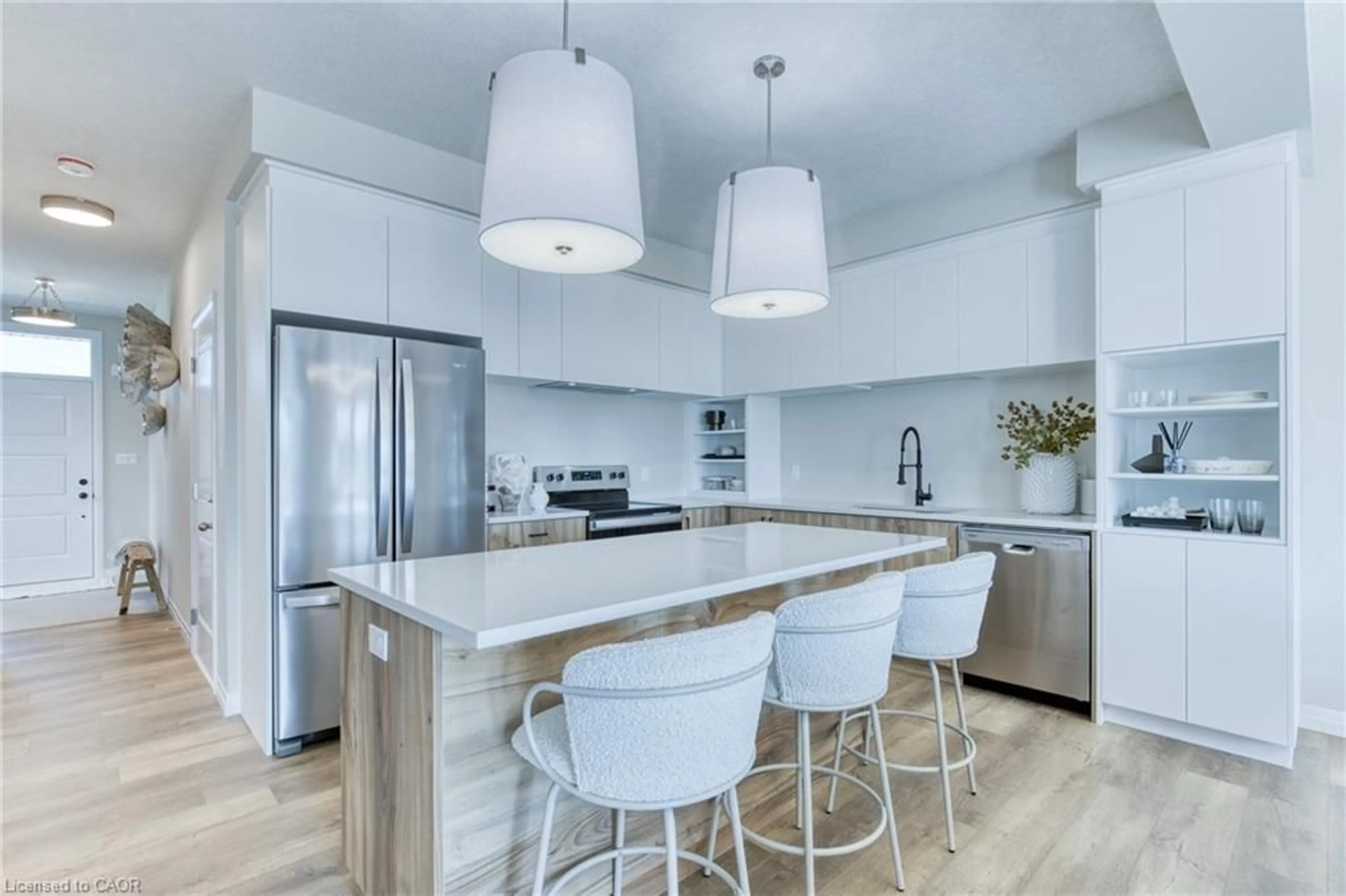 Open concept kitchen, unknown for 93 Rivergreen Cres, Cambridge Ontario N1S 0G1