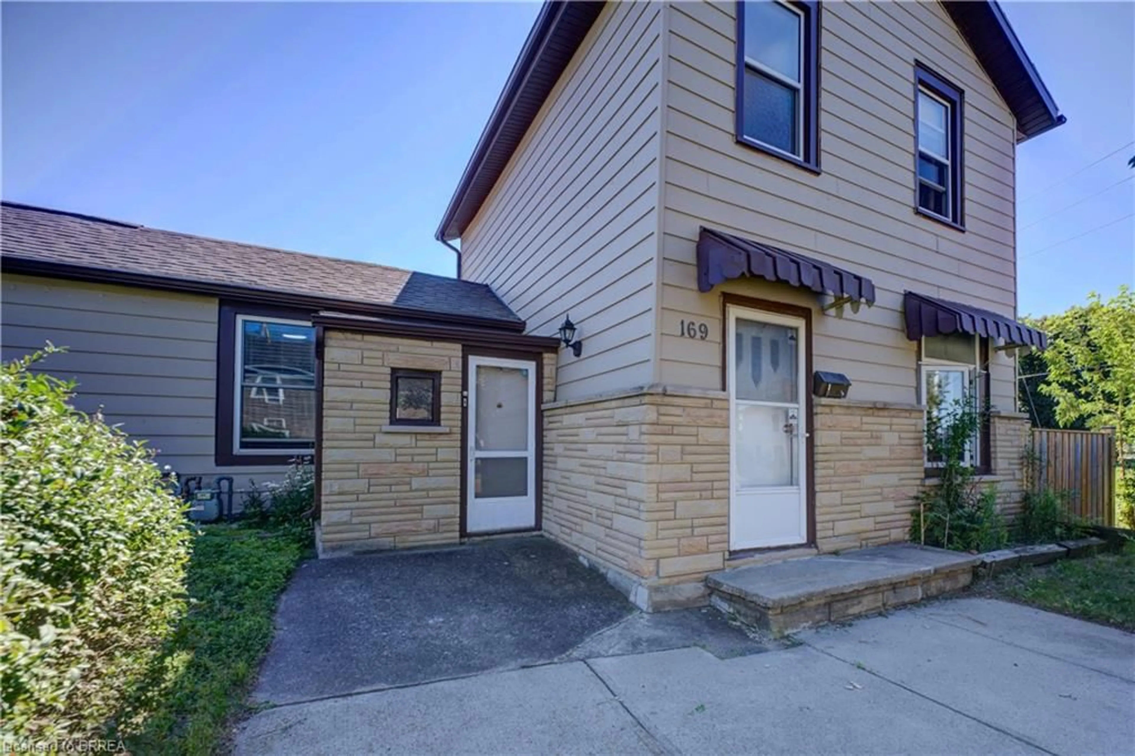 Unknown for 169 George St, Brantford Ontario N3T 2Z2