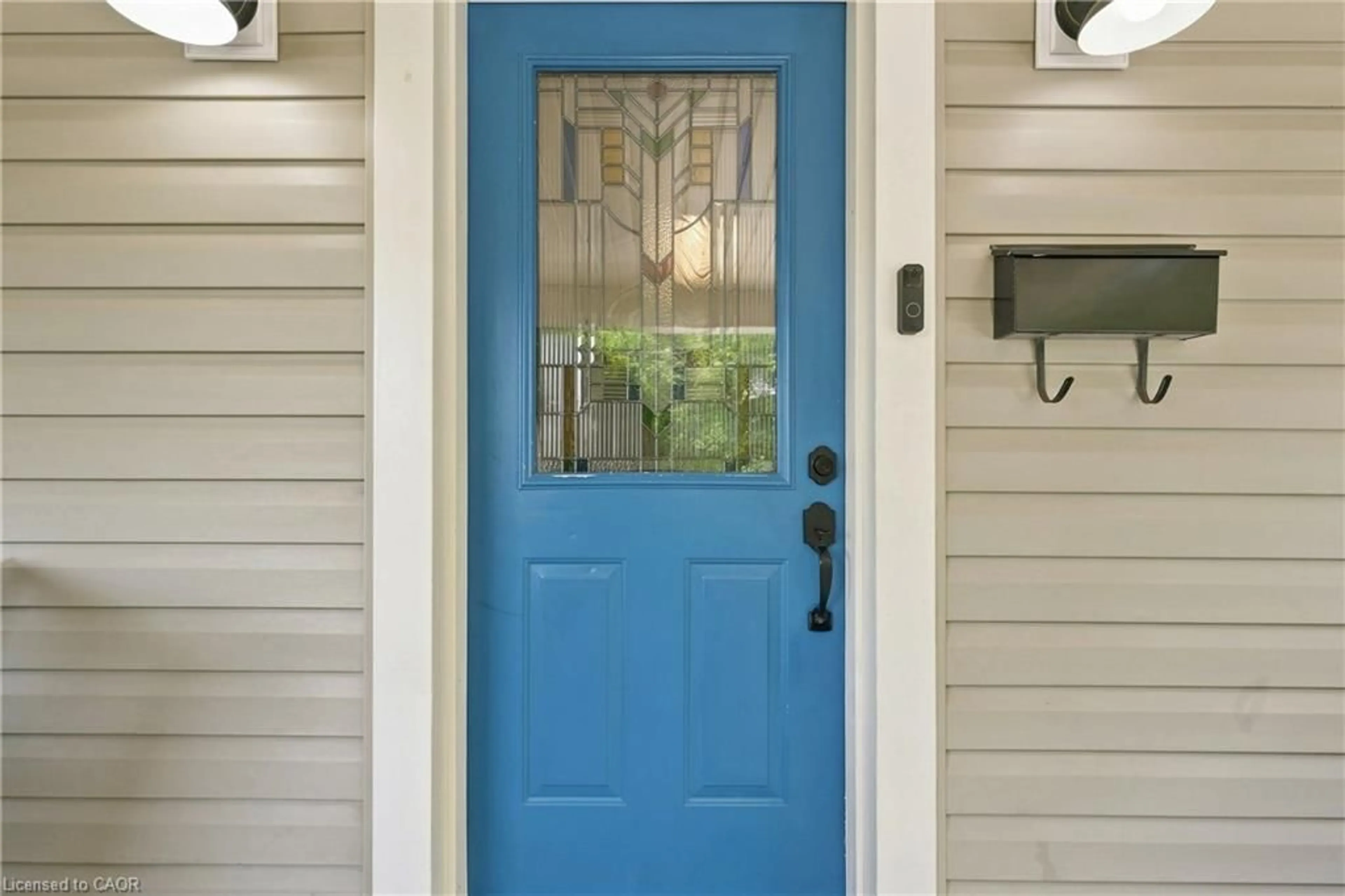 Indoor entryway for 4313 Central Ave, Lincoln Ontario L0R 1B0