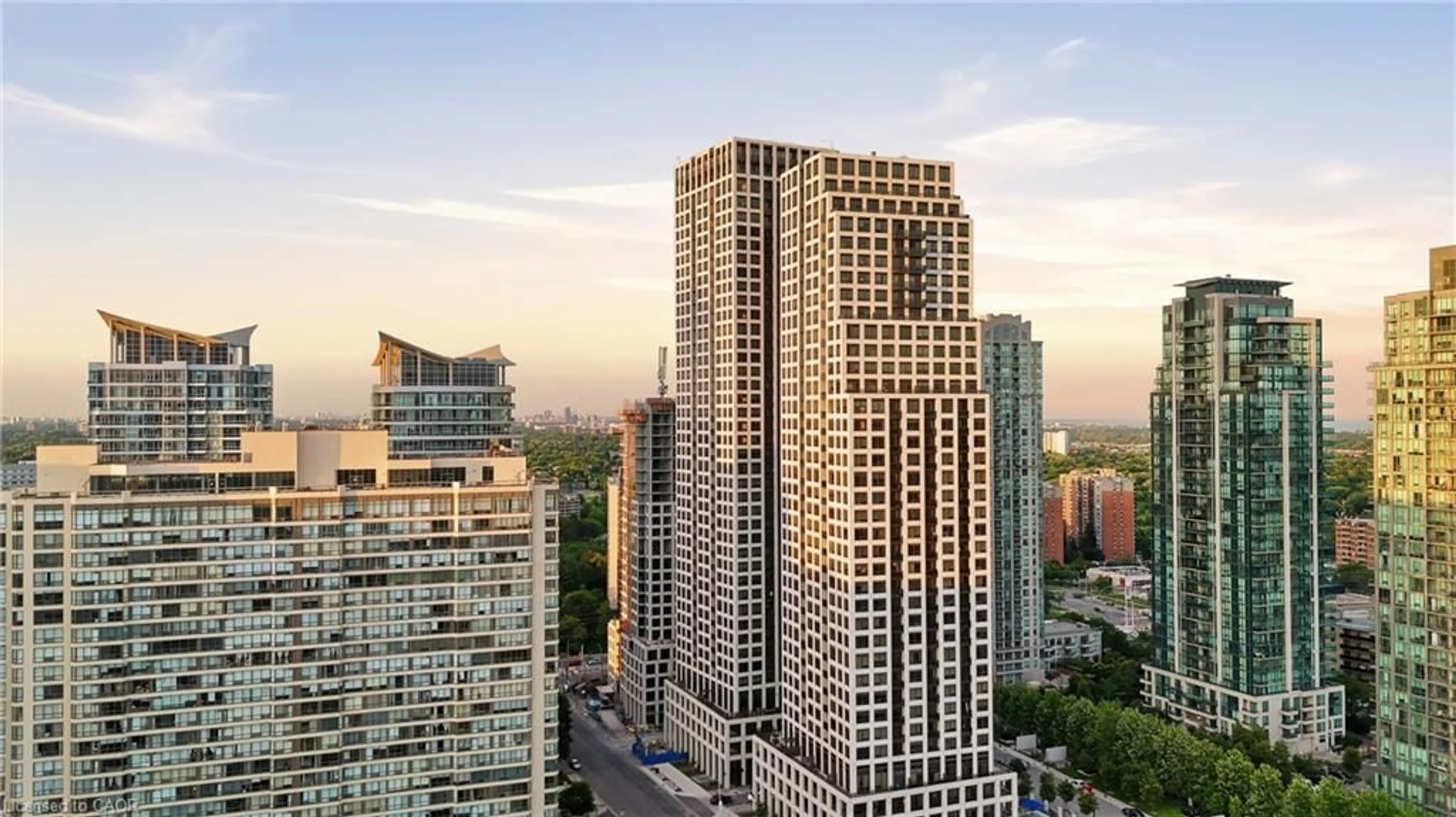 Unknown for 30 Elm Dr #PH 02, Mississauga Ontario L5B 0N6