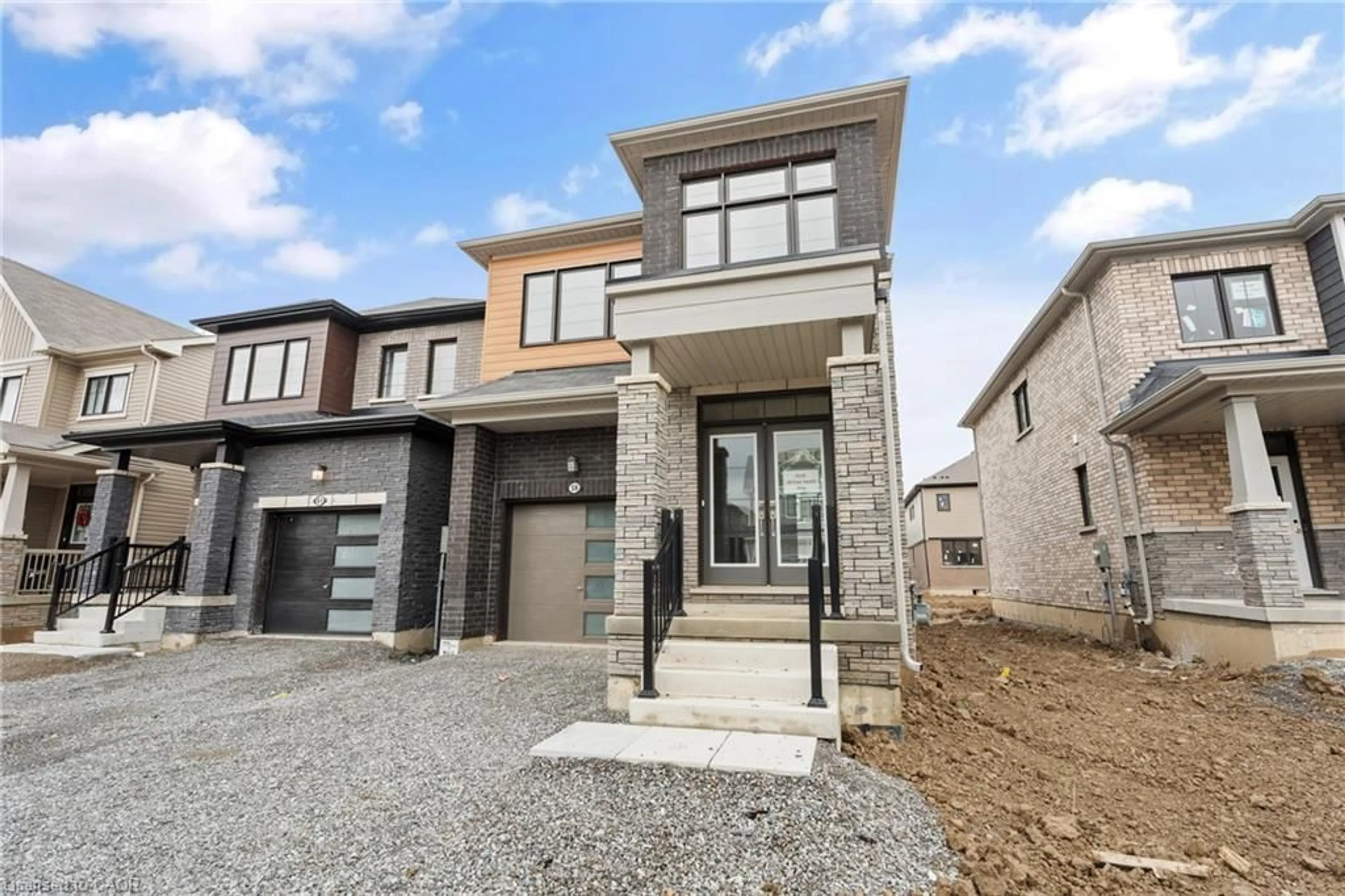 Home with brick exterior material, street for 59 Ever Sweet Way, Thorold Ontario L2V 0K9