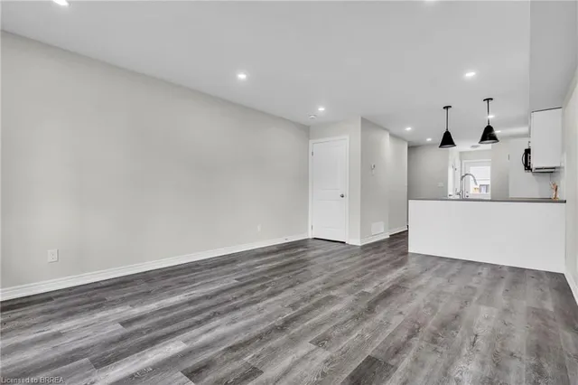 153 Grove St, Simcoe 5