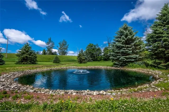 5169 Wellington Rd 125 Rd, Erin 5