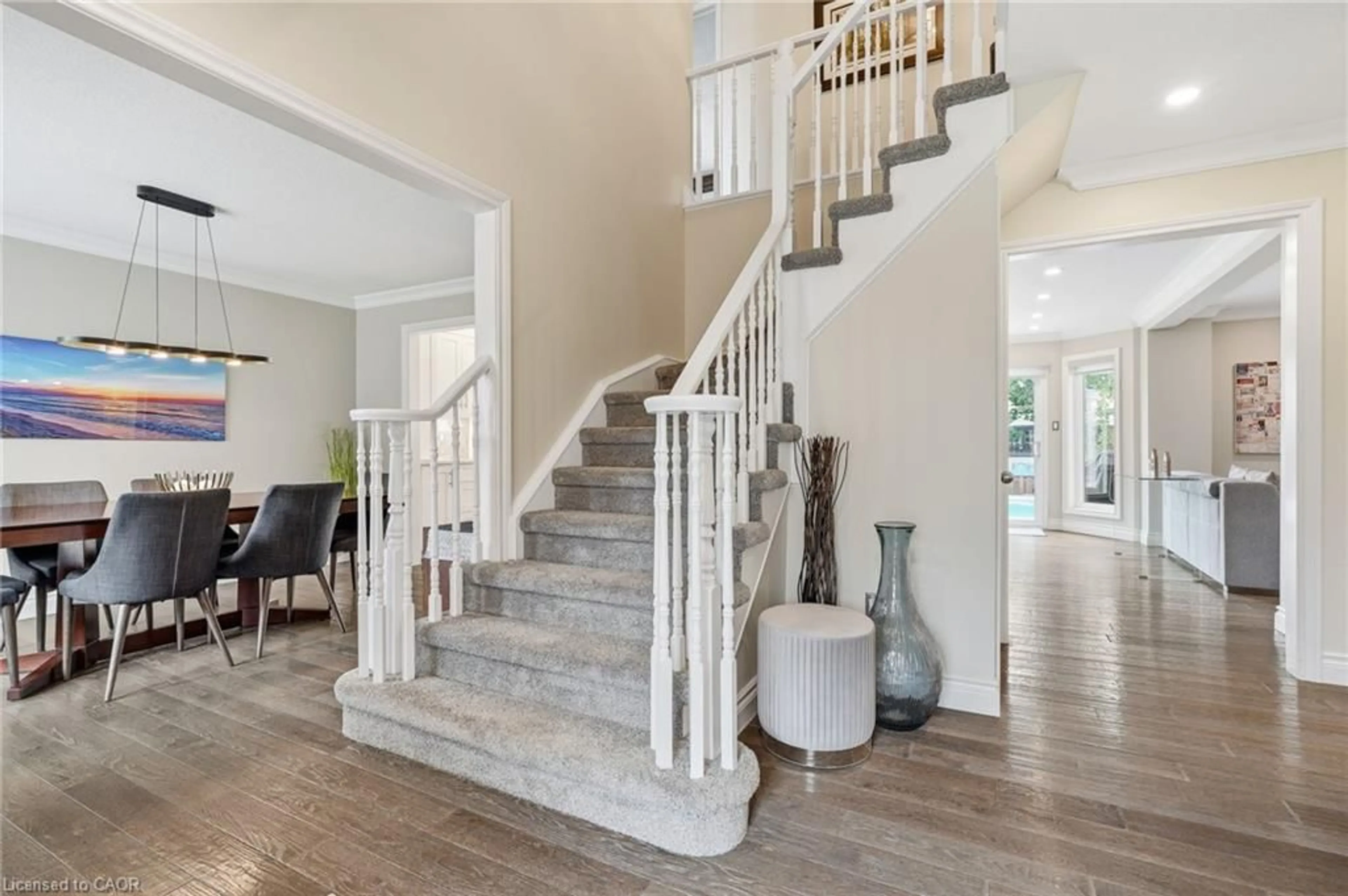 Unknown for 35 Culotta Dr, Waterdown Ontario L8B 0G9