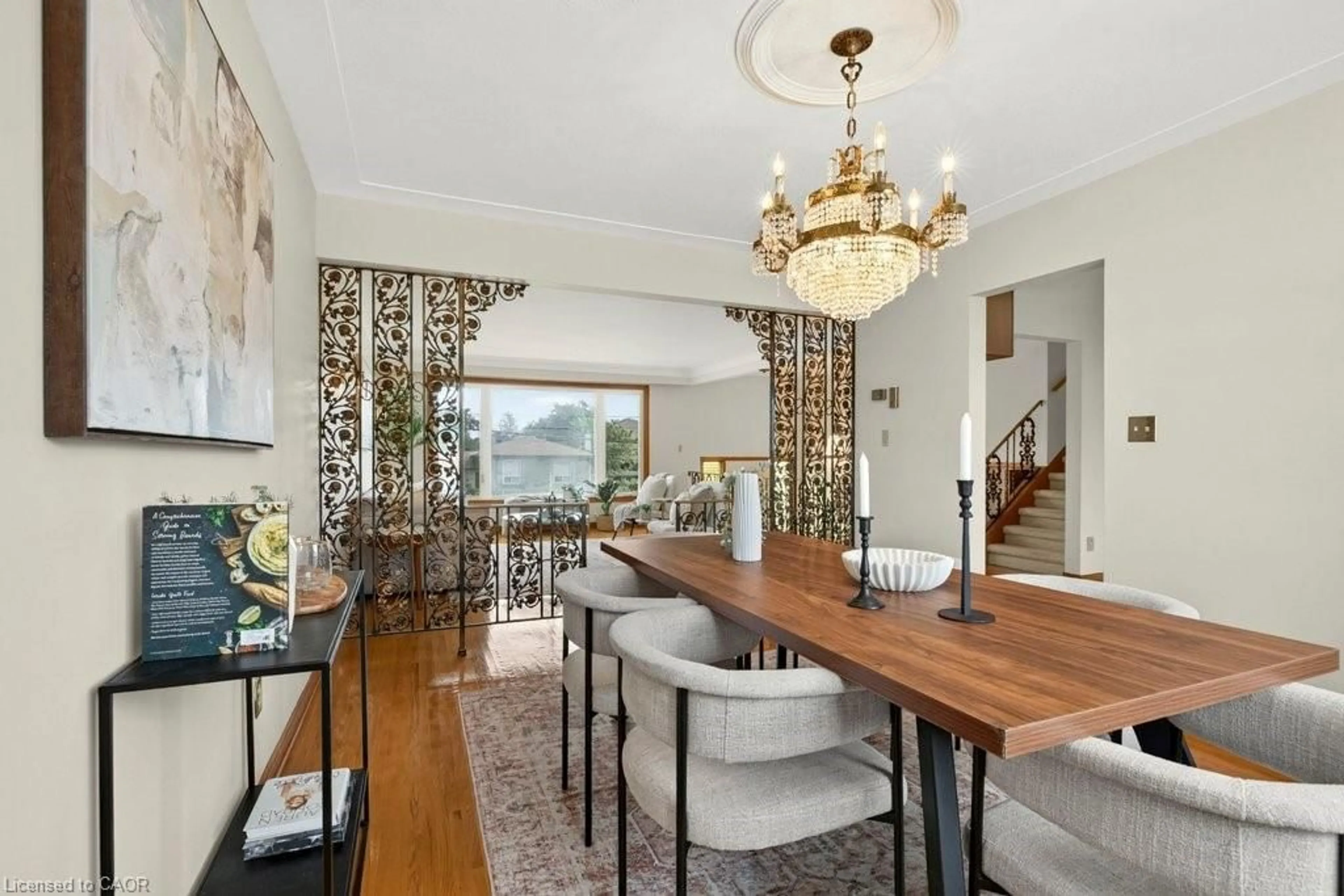 Dining room, unknown for 268 Federal St, Stoney Creek Ontario L8E 1P7