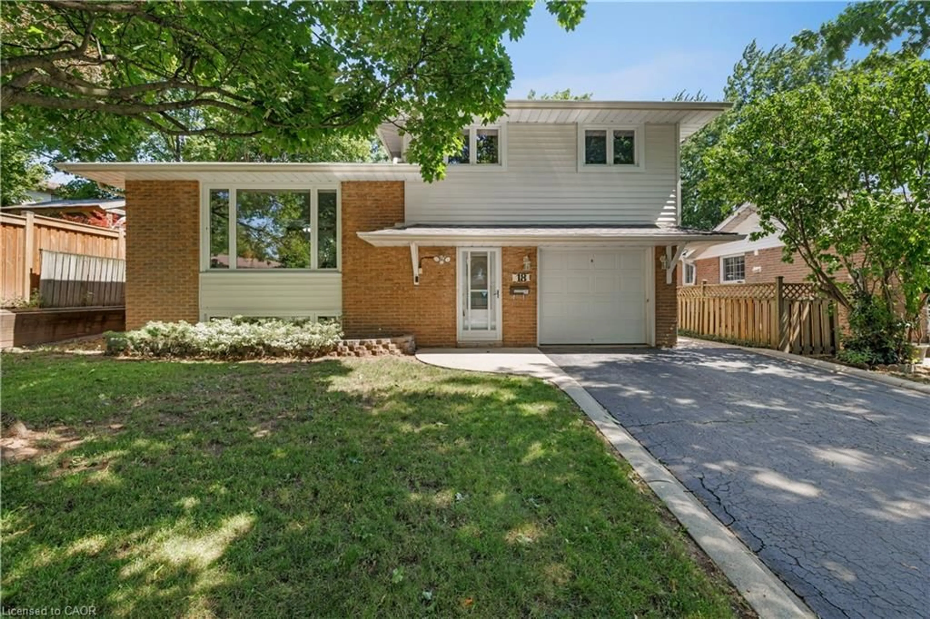 Home with brick exterior material, street for 18 Osborne Cres, Oakville Ontario L6H 1G1