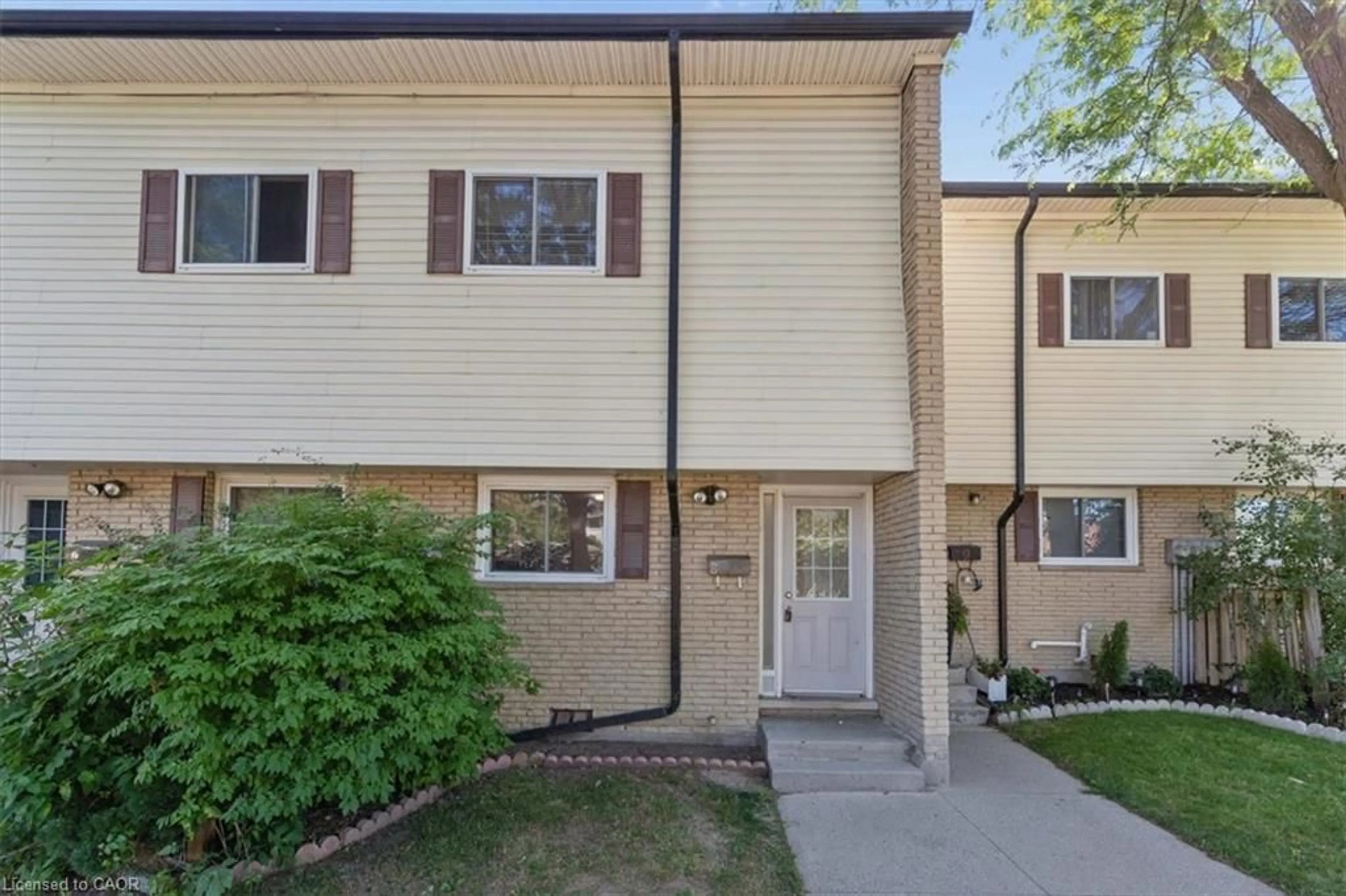 Unknown for 211 Veronica Dr #8, Kitchener Ontario N2A 2R8