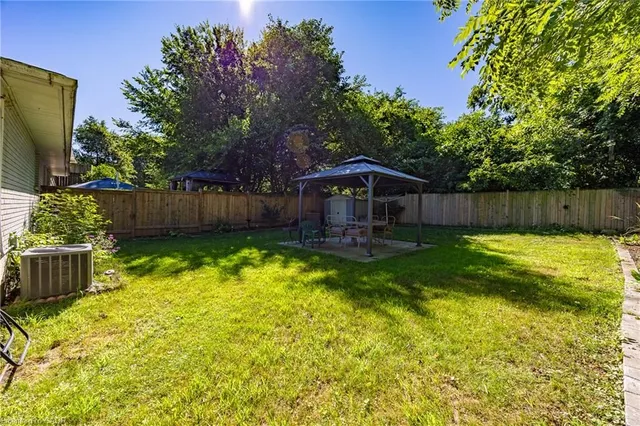 78 Parker Dr, Simcoe 4