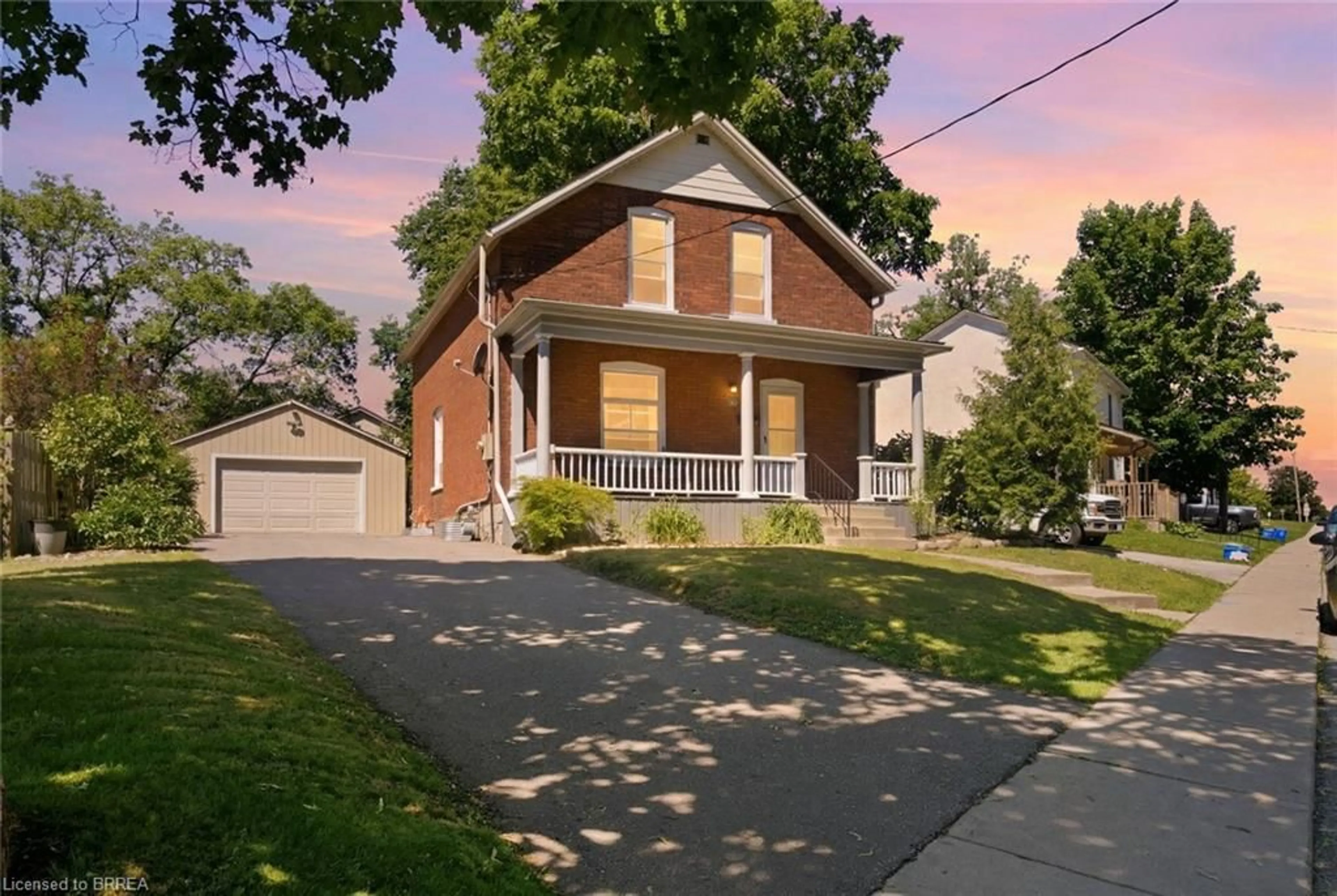 Home with brick exterior material, street for 73 Grand River St, Paris Ontario N3L 2B5