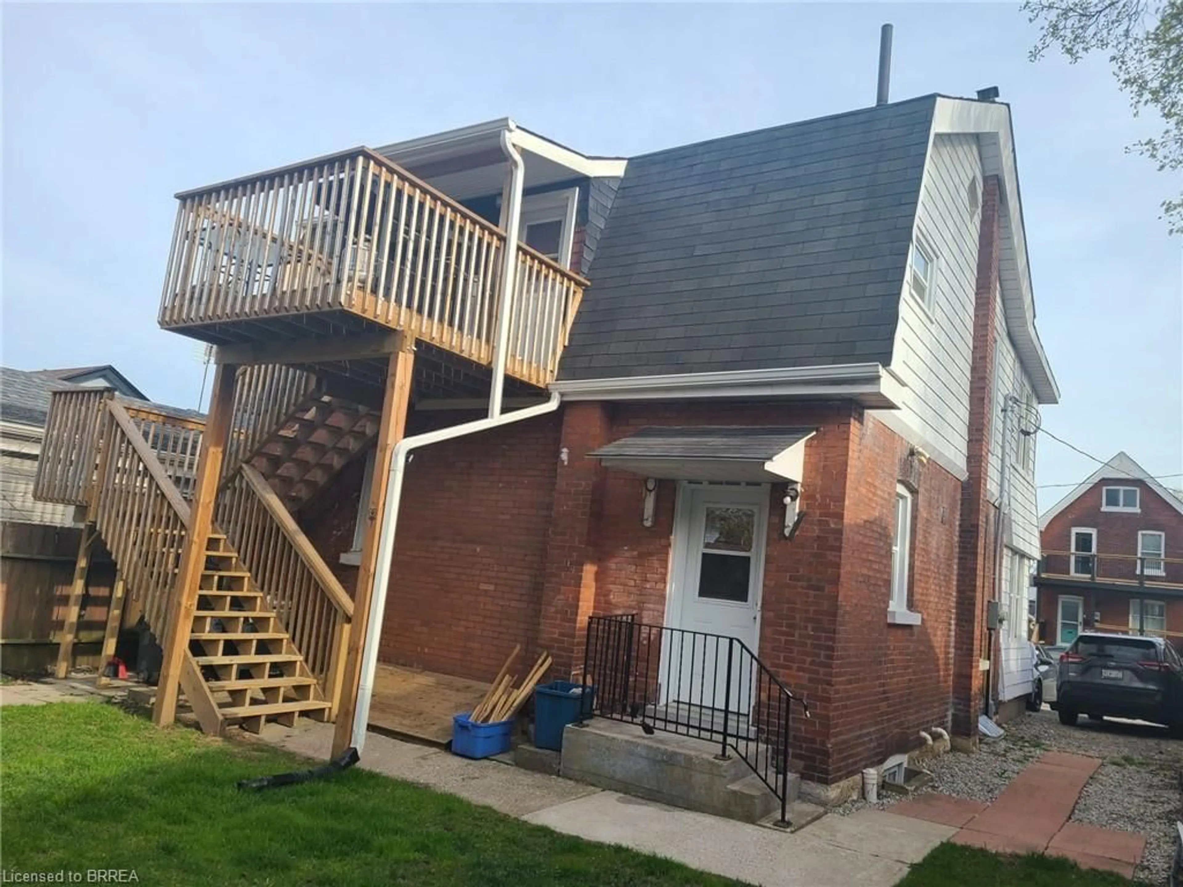 Unknown for 86 Victoria St, Brantford Ontario N3S 3K6