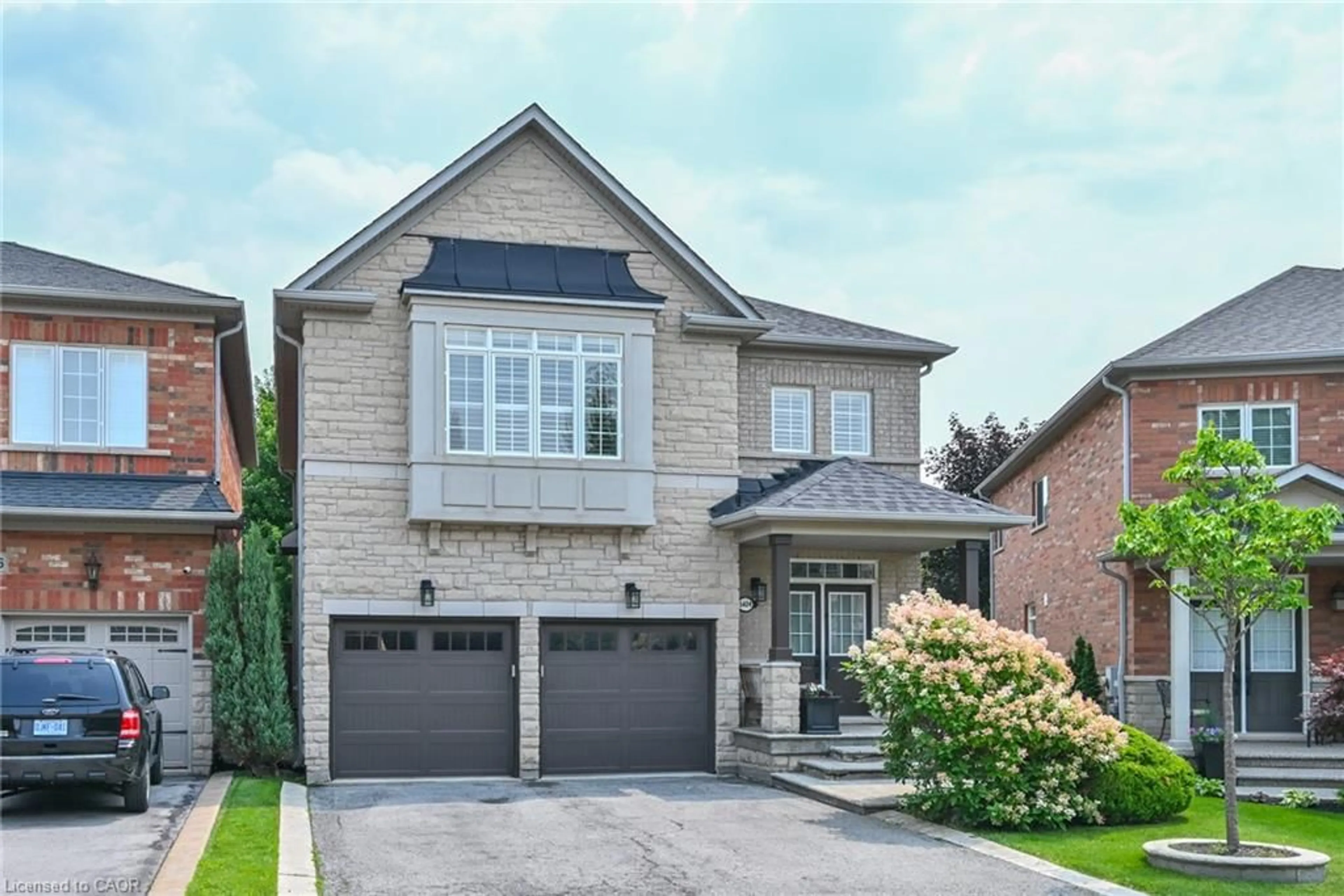 Home with brick exterior material, street for 5424 Greer Dr, Burlington Ontario L7L 7M7