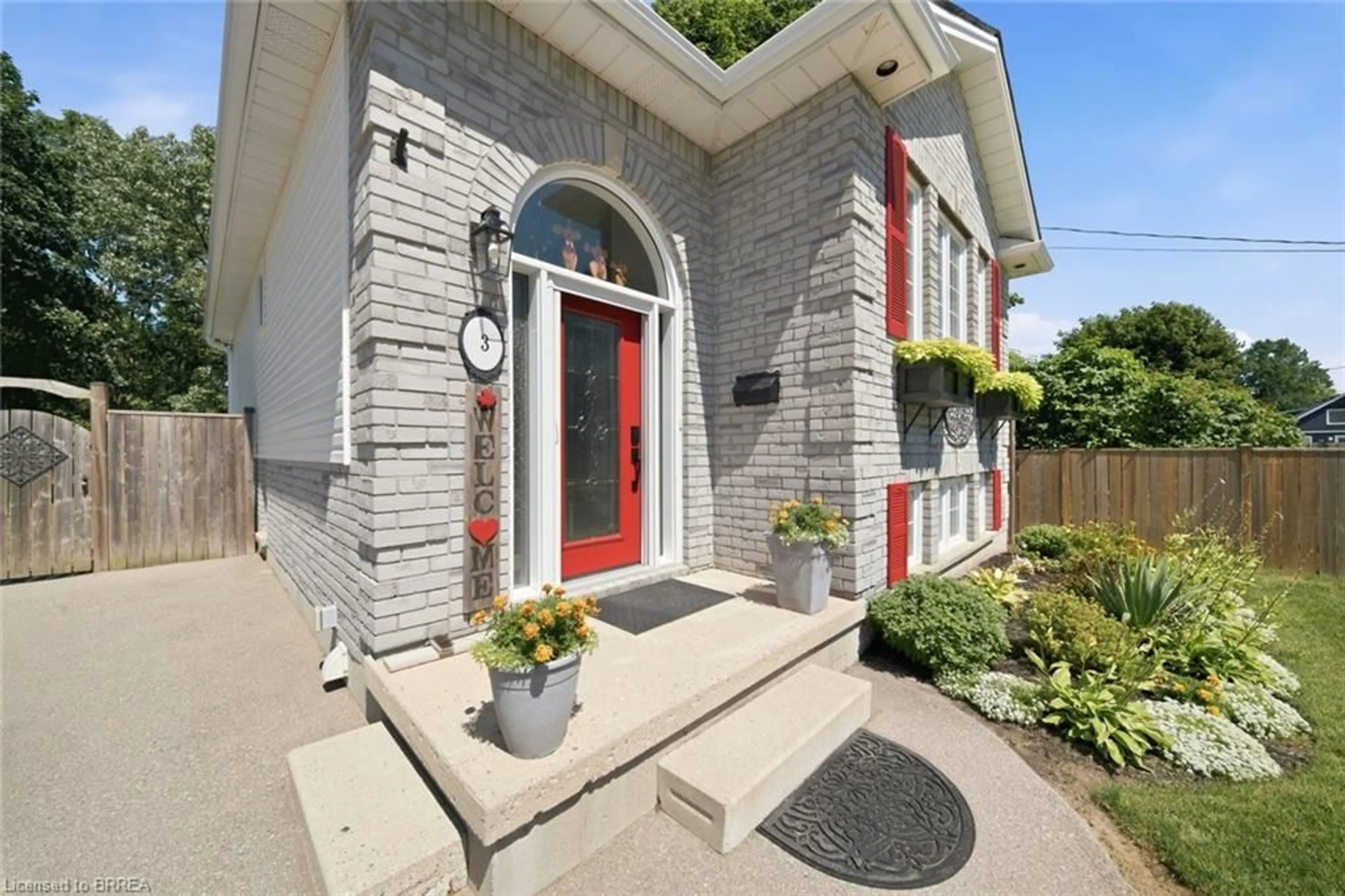 Home with brick exterior material, street for 3 Wood St, Brantford Ontario N3R 2K4