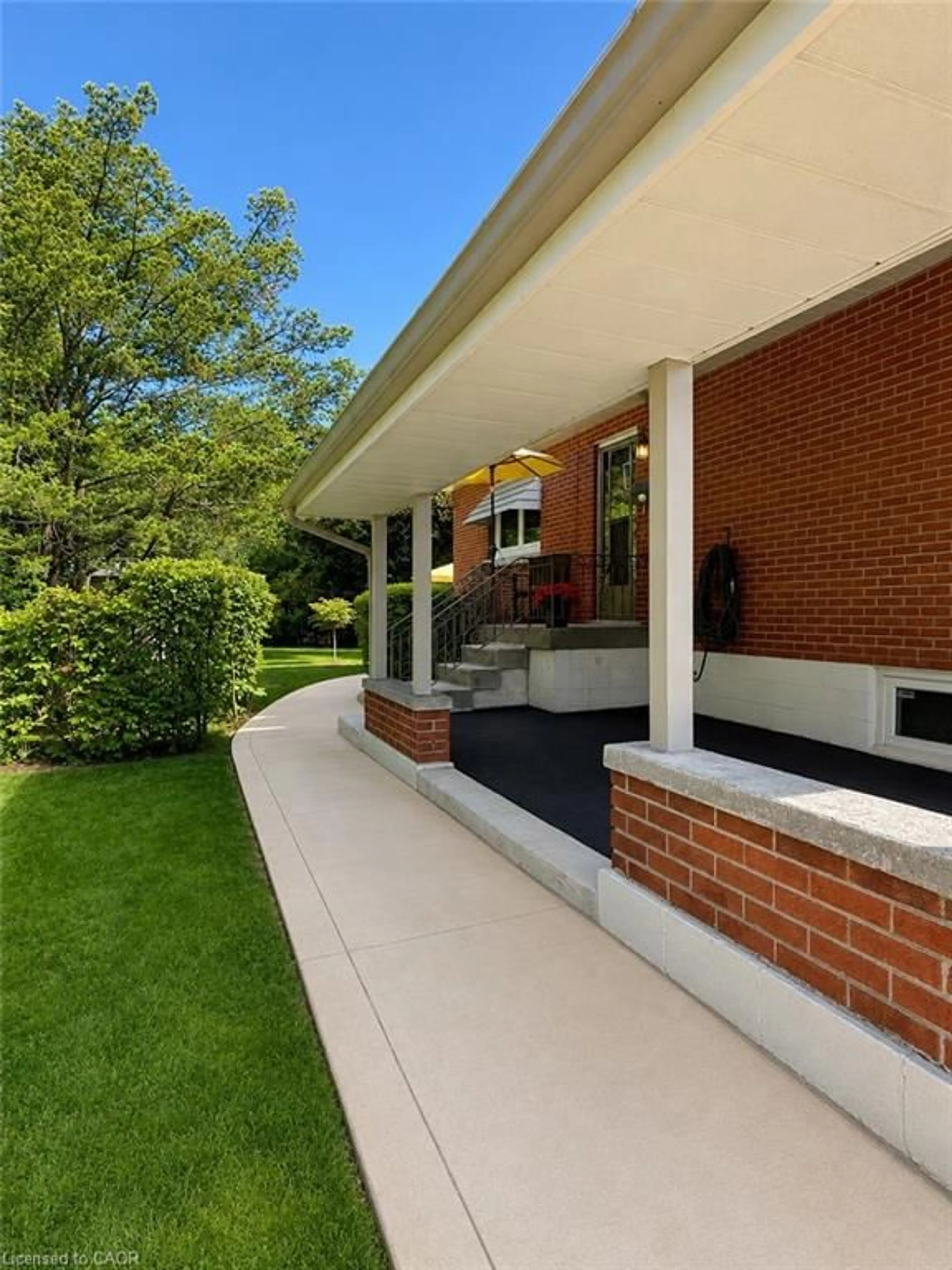 Home with brick exterior material, street for 23 Percy Crt, Hamilton Ontario L8T 1W7