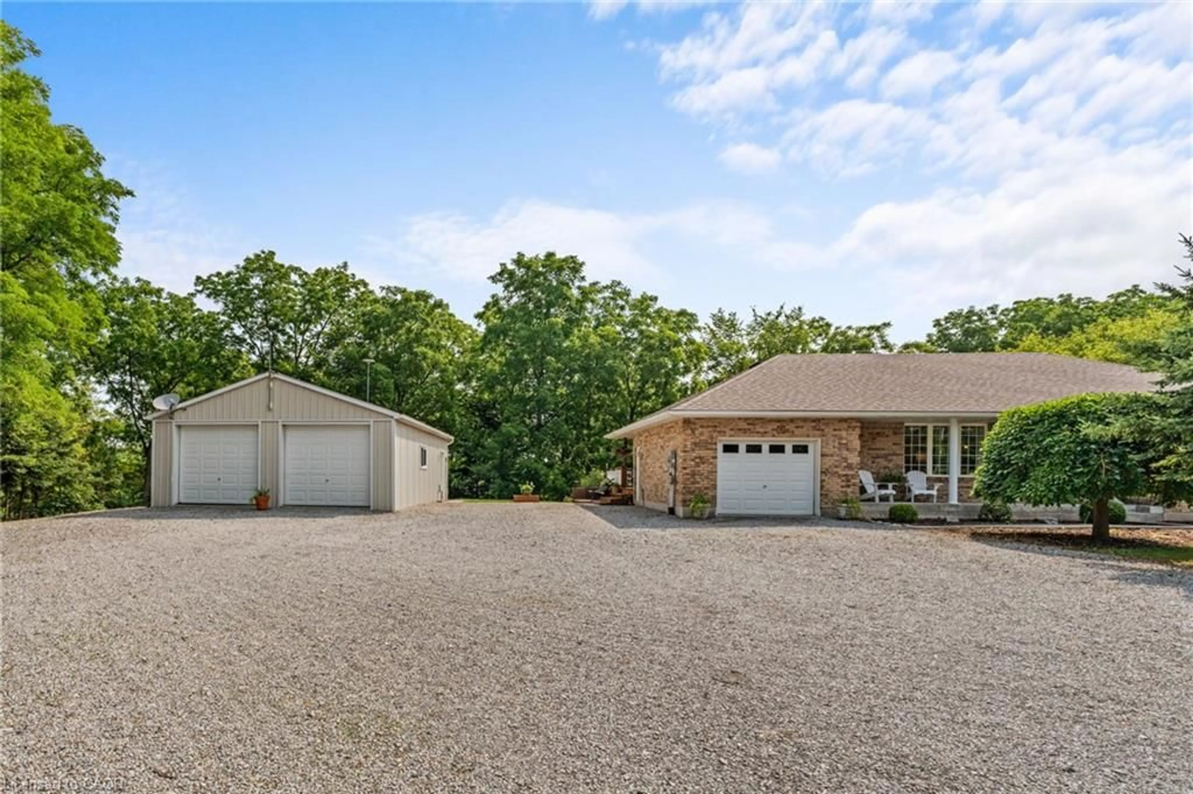 A pic from outside/outdoor area/front of a property/back of a property/a pic from drone, unknown for 684 Haldimand Rd 70, Jarvis Ontario N0A 1J0