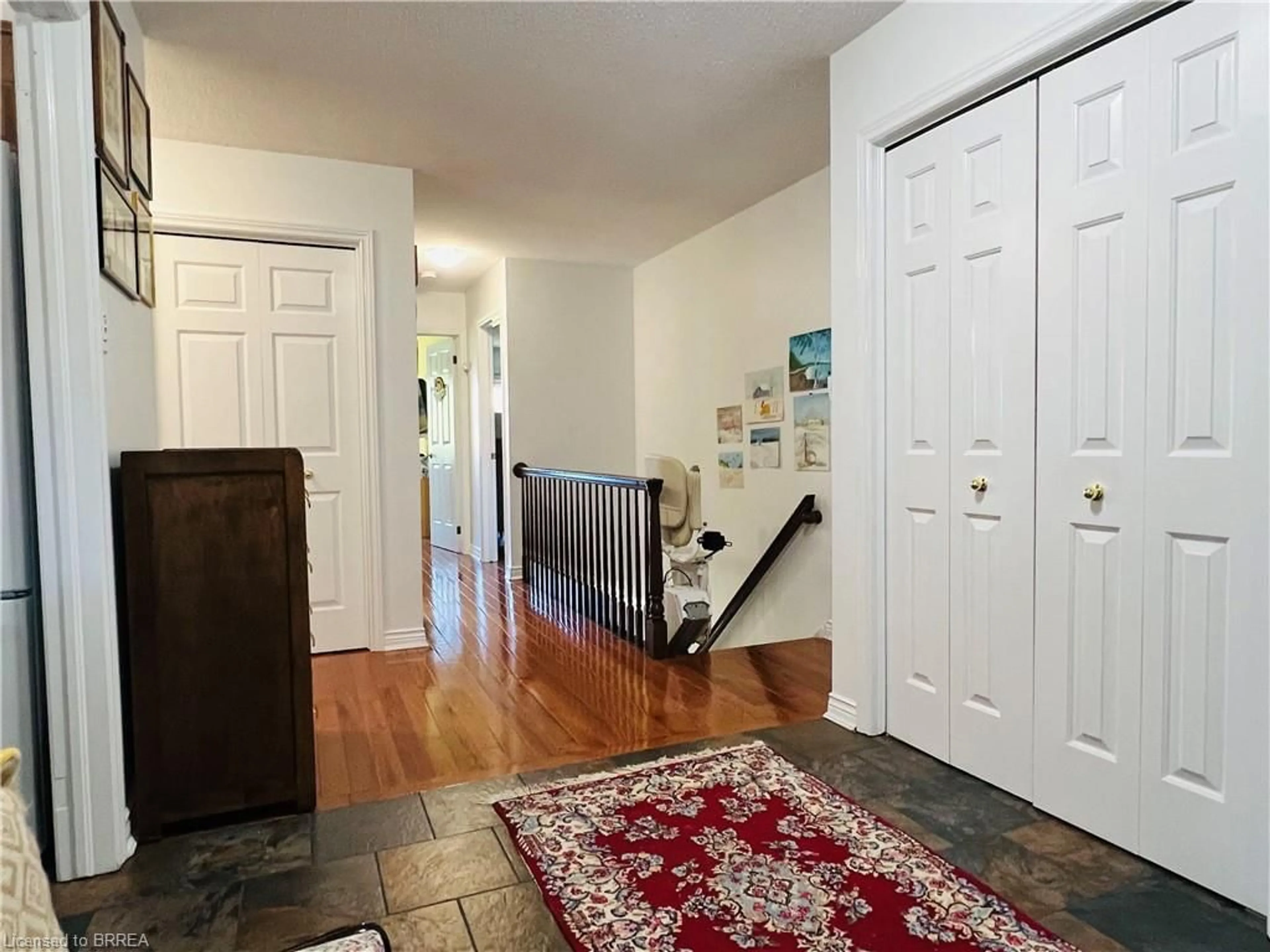 Indoor entryway for 5 Cadeau Terr #24, London Ontario N6K 4H1