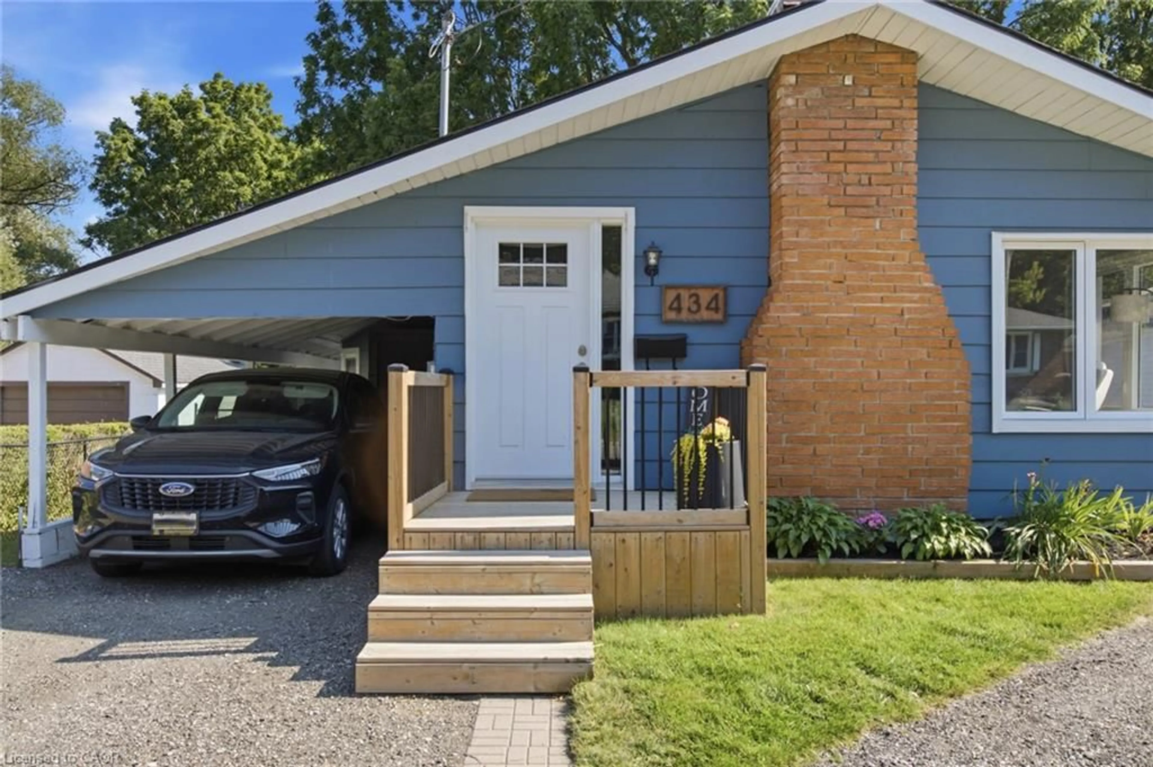 Home with brick exterior material, street for 434 Henry St, Woodstock Ontario N4S 1X1