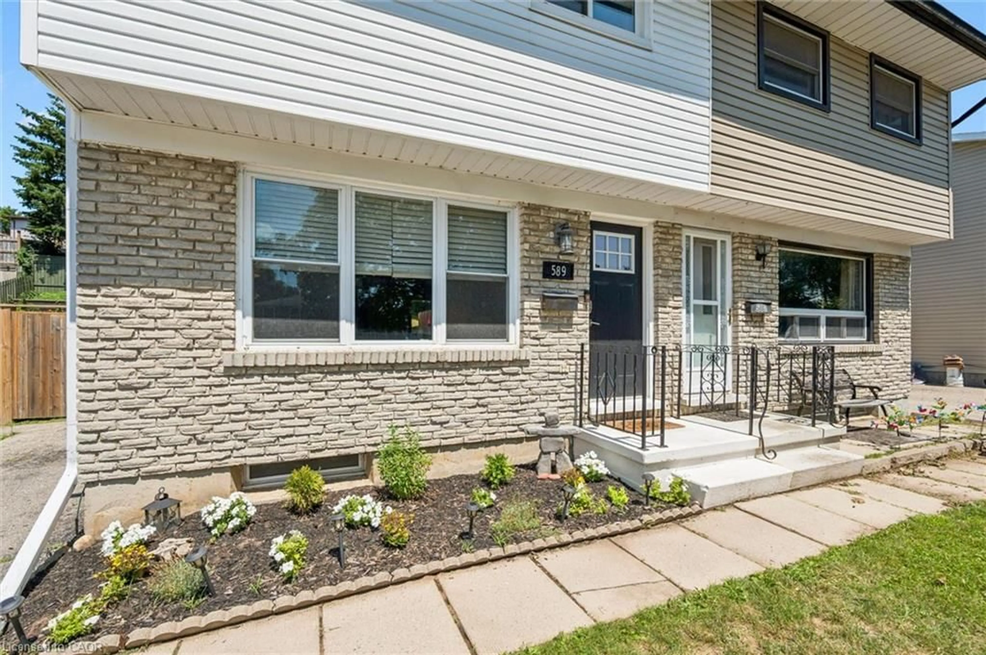 Unknown for 589 Elgin St, Cambridge Ontario N1R 6A2