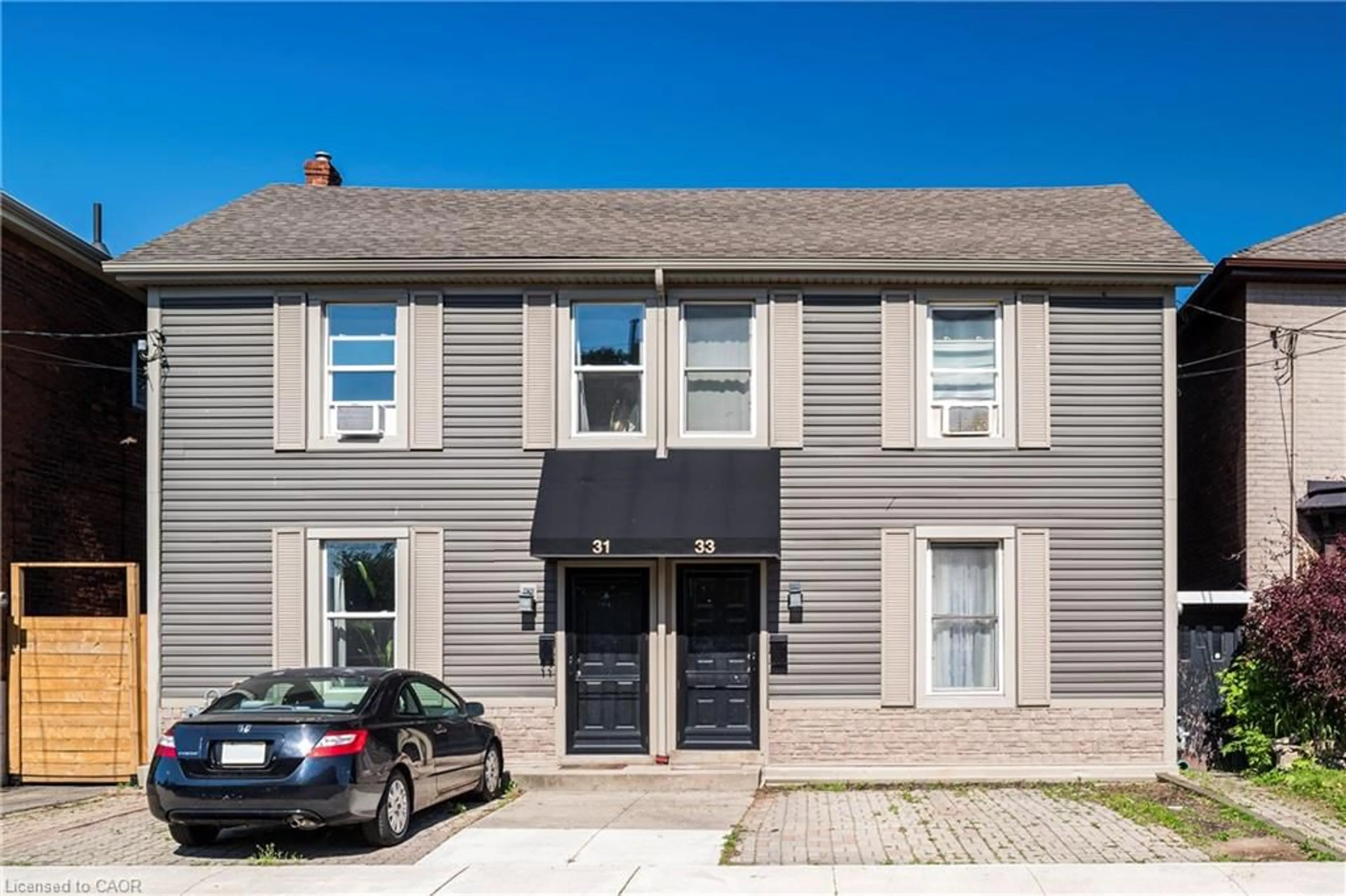 Unknown for 33 Railway St, Hamilton Ontario L8R 2R4