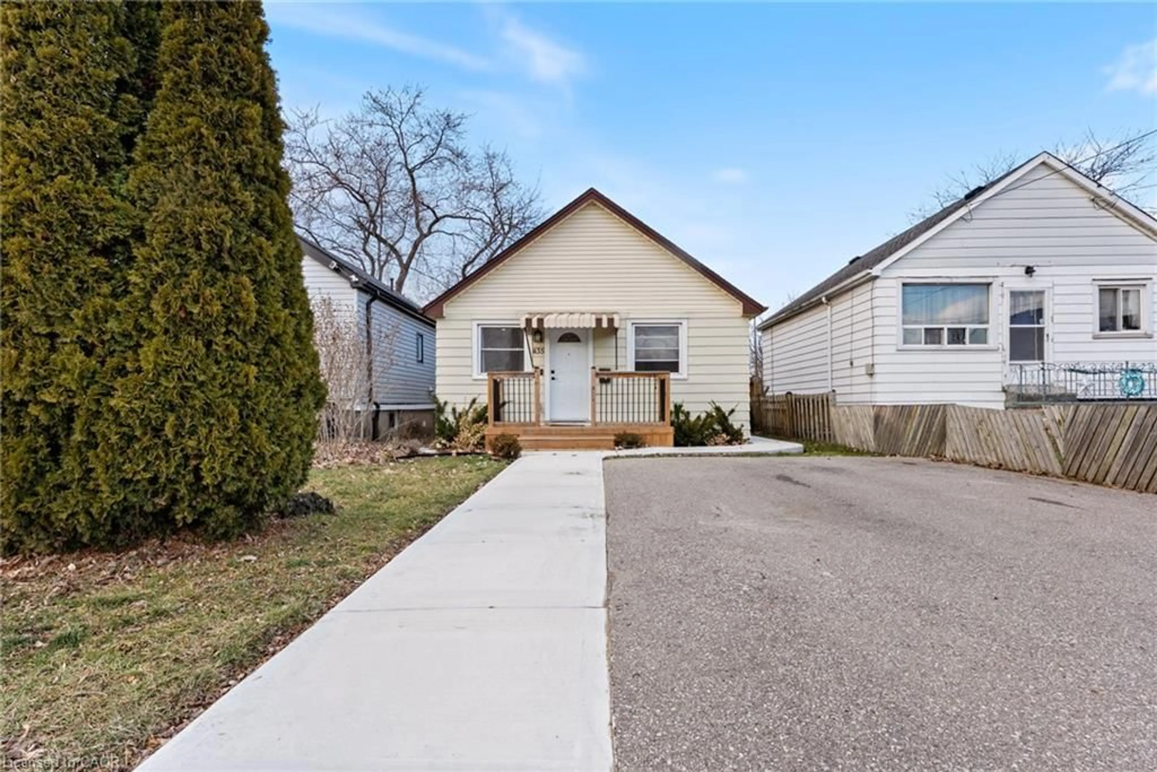 Unknown for 435 Waverly St, Hamilton Ontario L8H 6R5