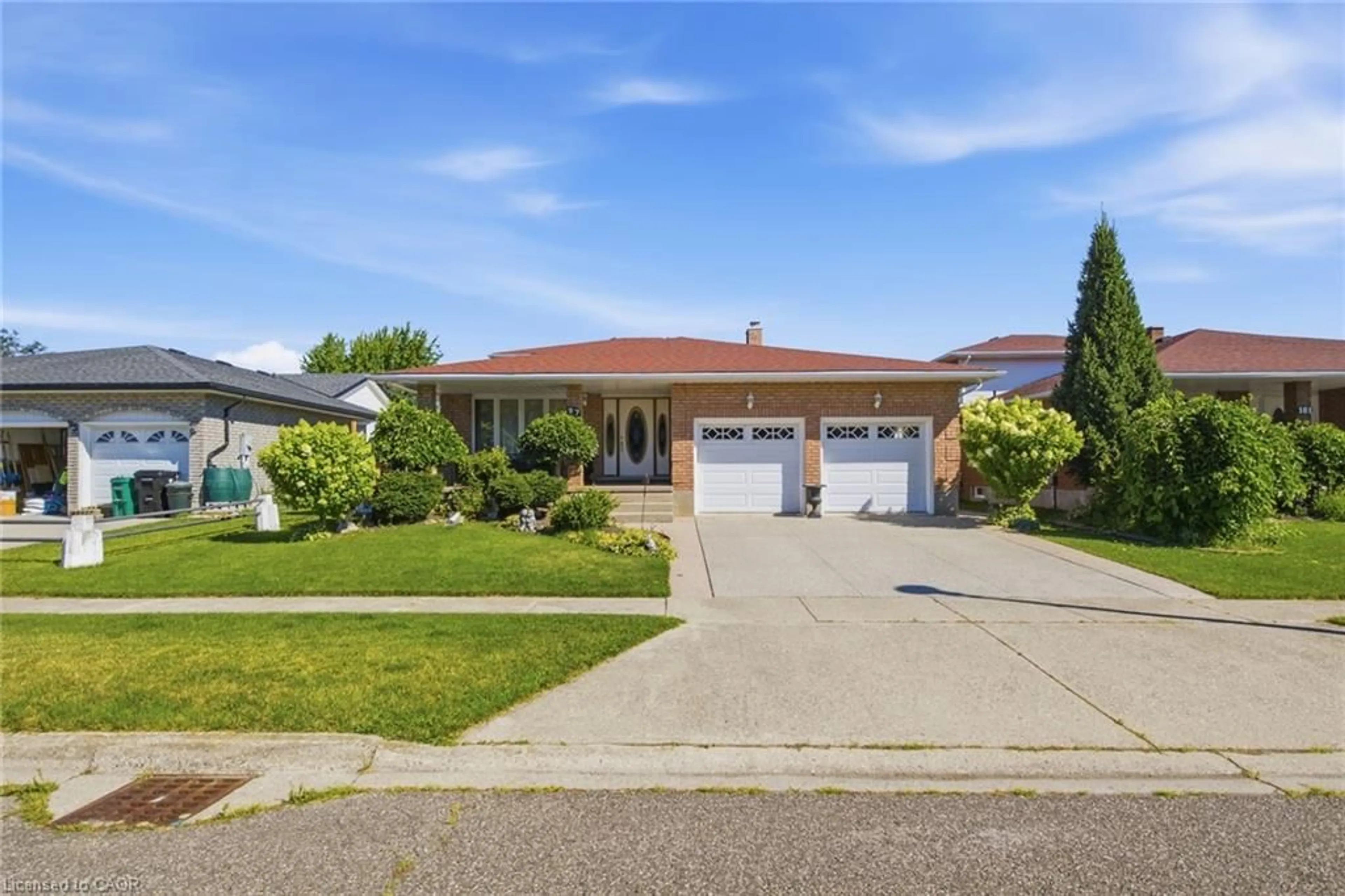 Unknown for 97 Southview Cres, Cambridge Ontario N1P 1A3