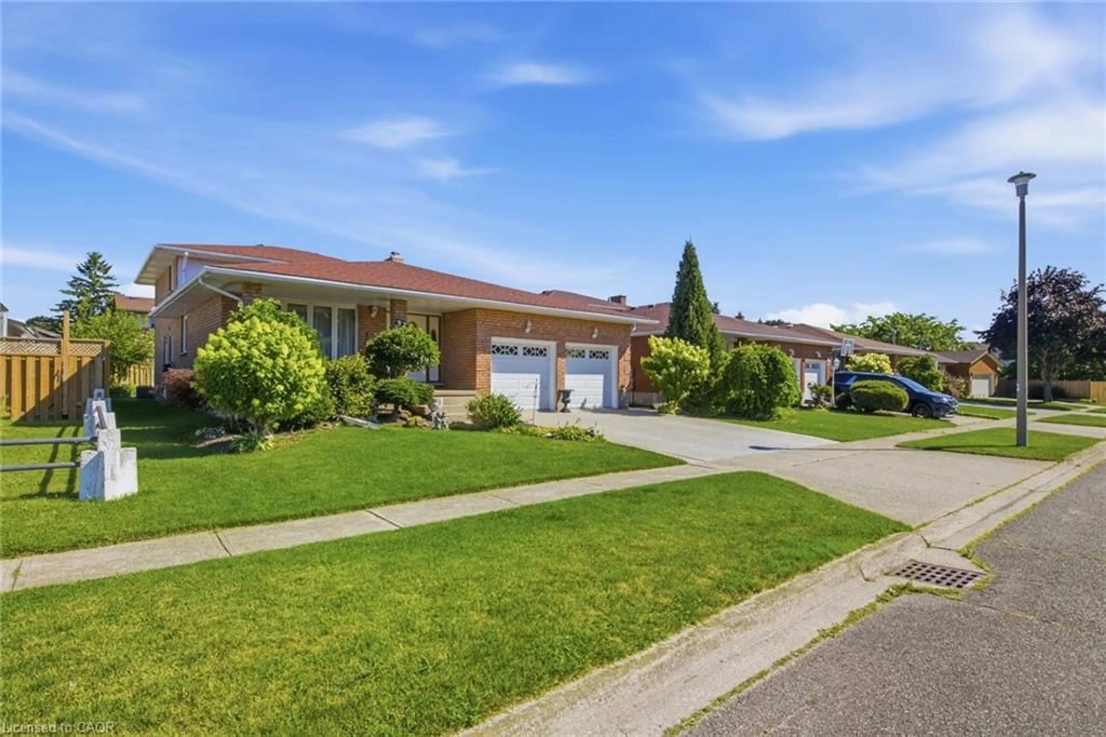 Unknown for 97 Southview Cres, Cambridge Ontario N1P 1A3