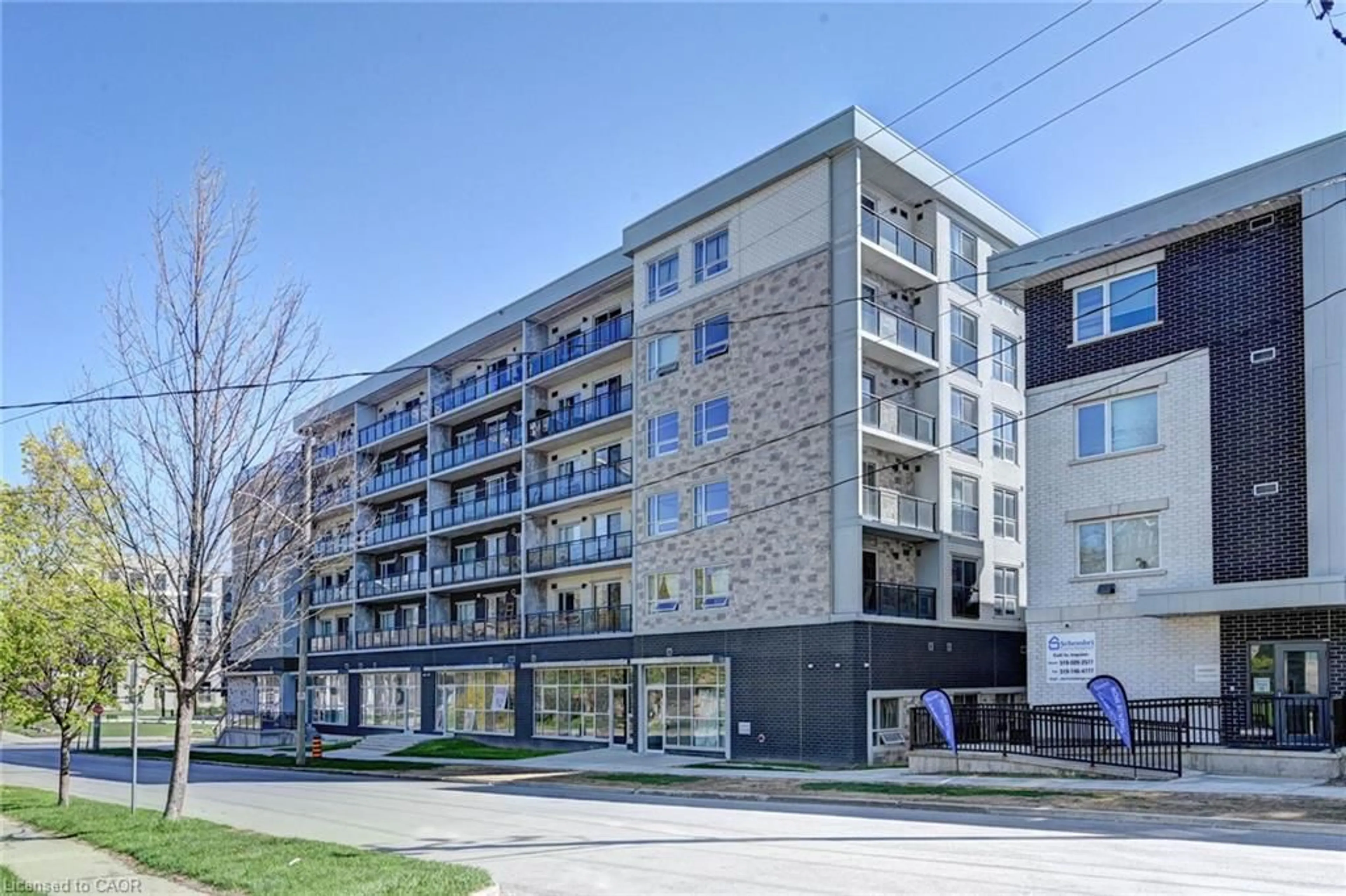 Unknown for 275 Larch St #F209, Waterloo Ontario N2L 3R2
