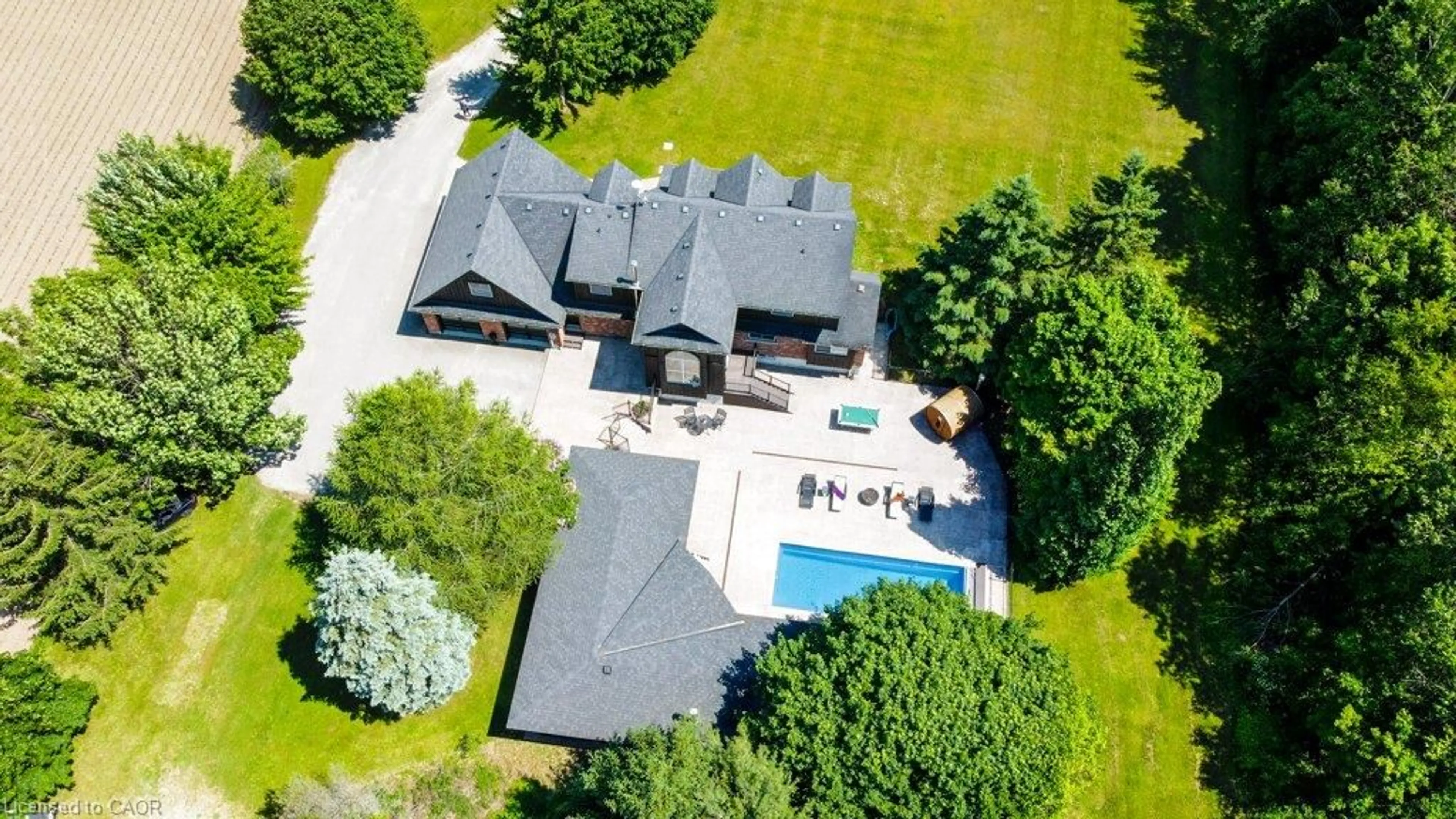 A pic from outside/outdoor area/front of a property/back of a property/a pic from drone, unknown for 8466 Sideroad 30, Rockwood Ontario N0B 2K0