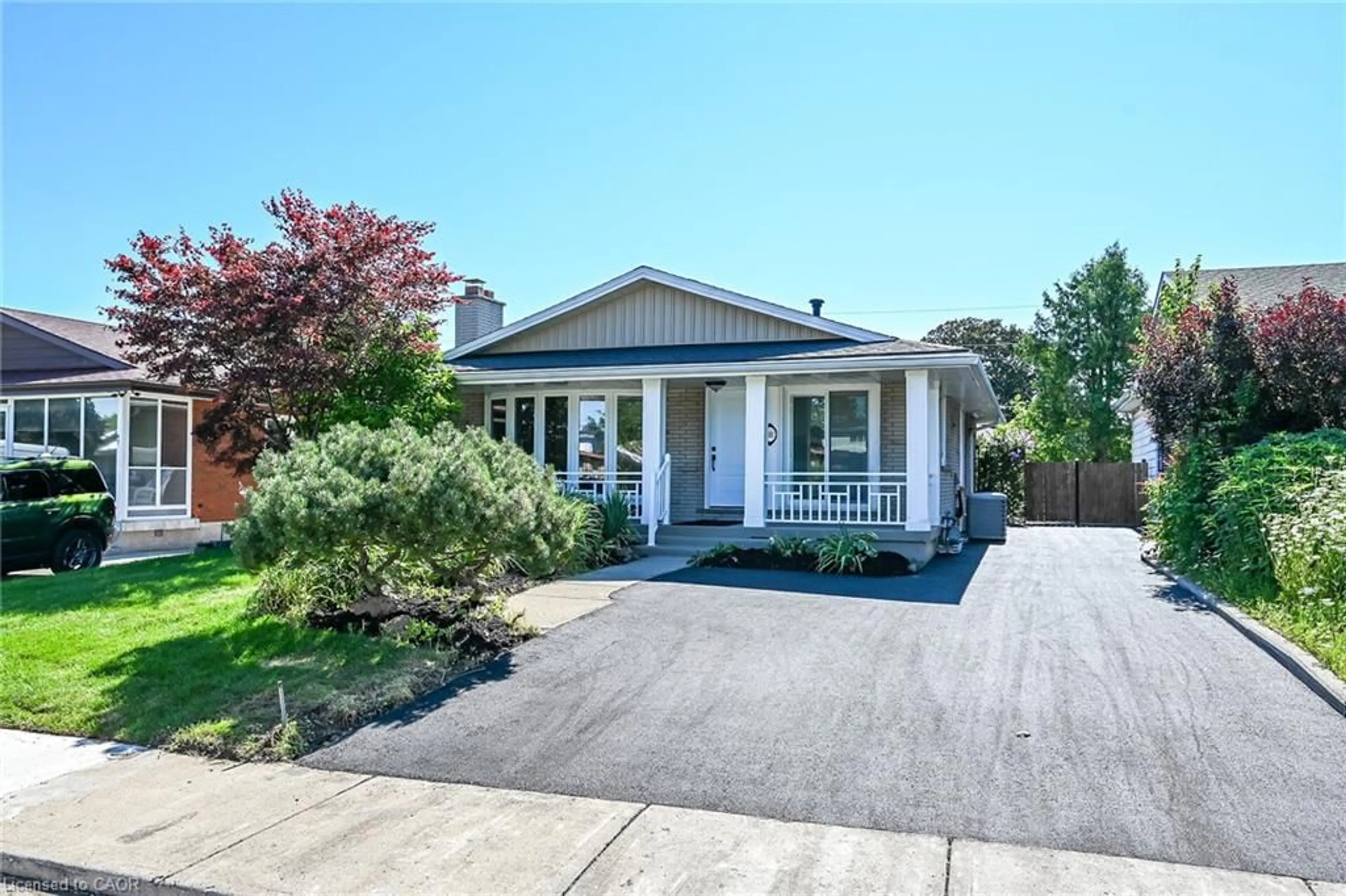 Unknown for 101 Loyalist Dr, Hamilton Ontario L8K 4J5