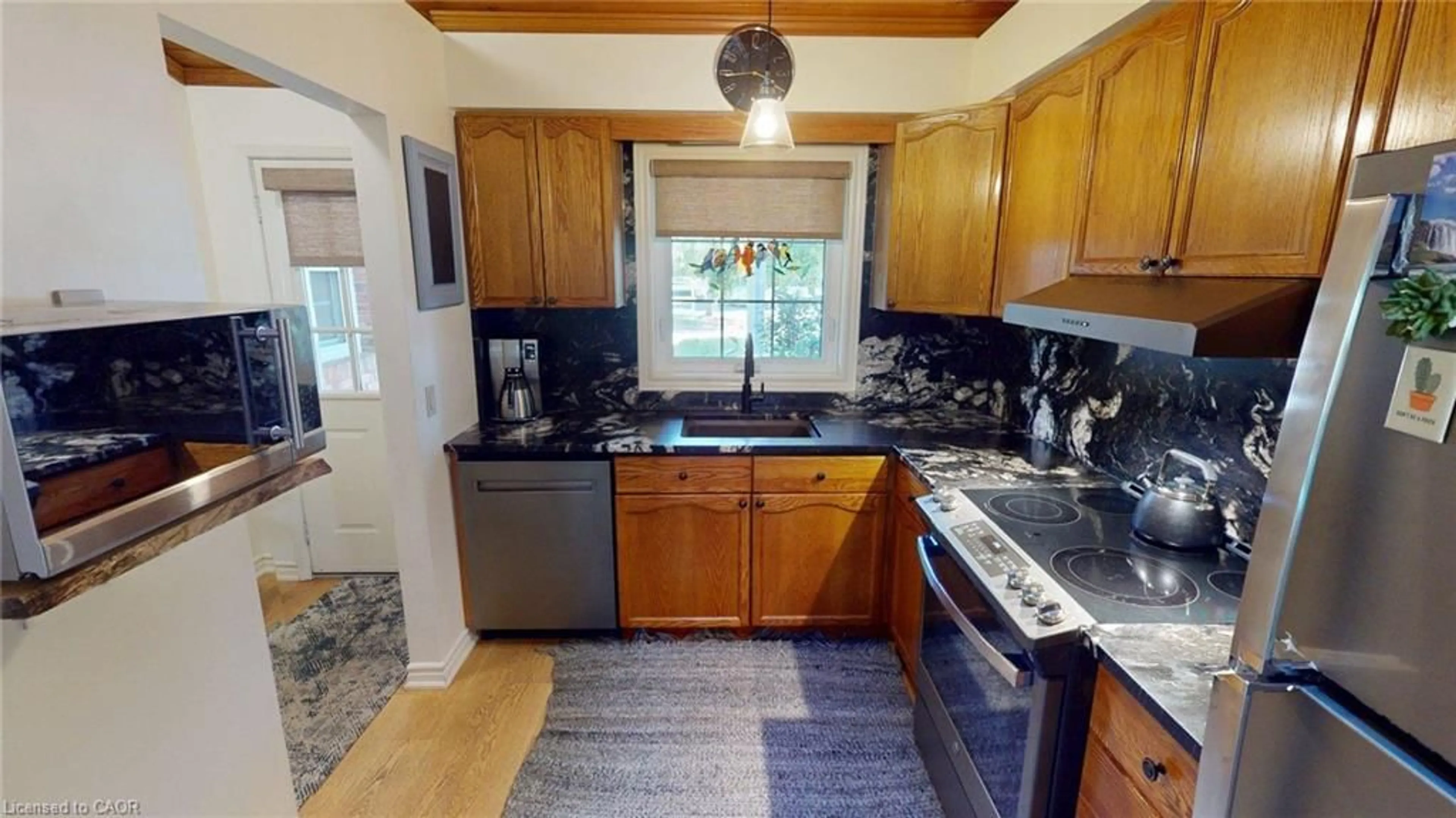 Standard kitchen, ceramic/tile floor for 4101 Diana Pk, Vineland Ontario L0R 2C0