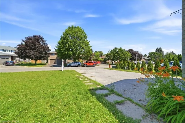39 Camrose Dr, Keswick 3