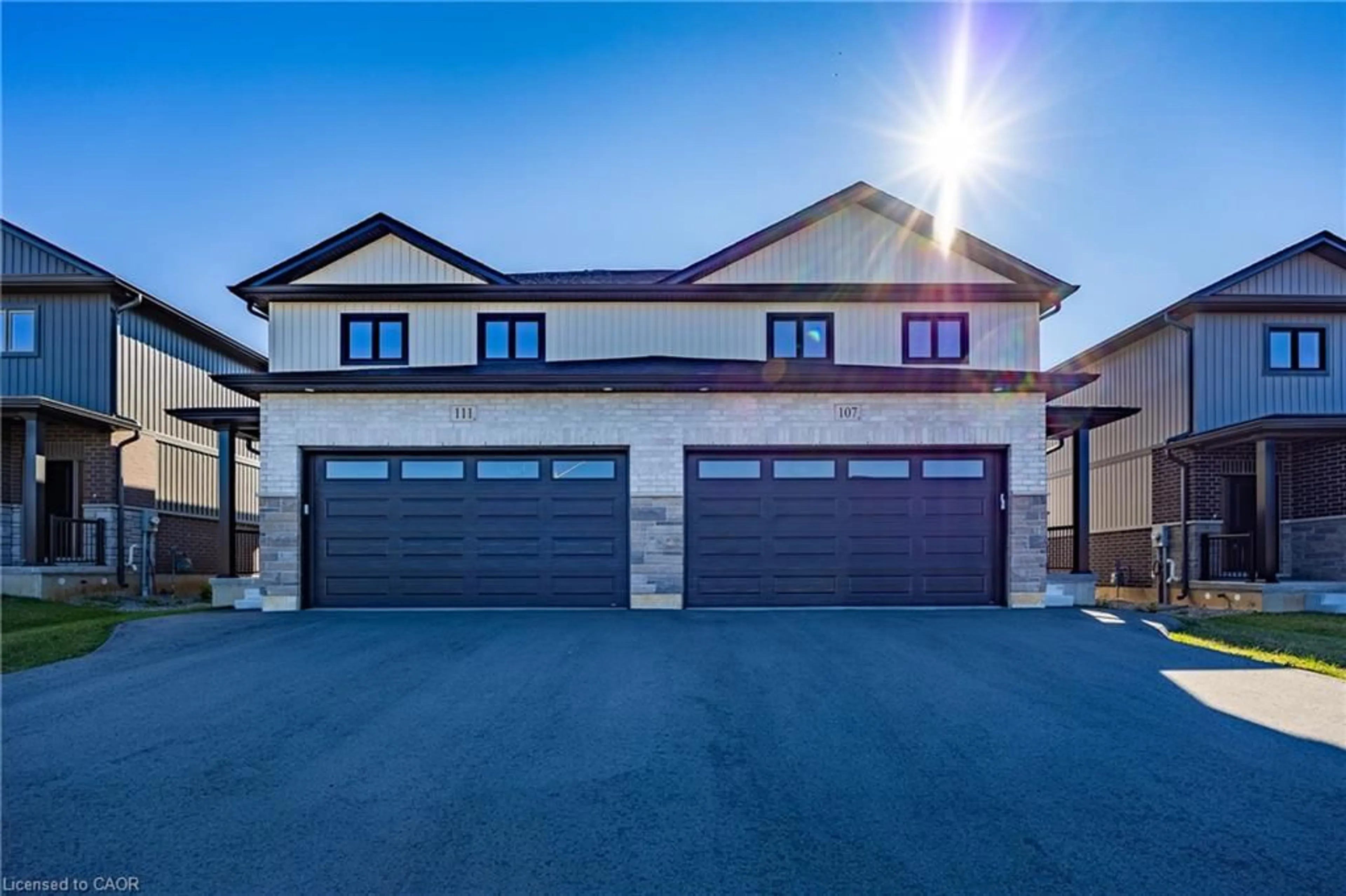 Indoor garage for 107 Amber St, Waterford Ontario N0E 1Y0