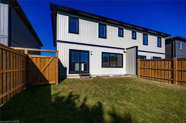 107 Amber St, Waterford 3