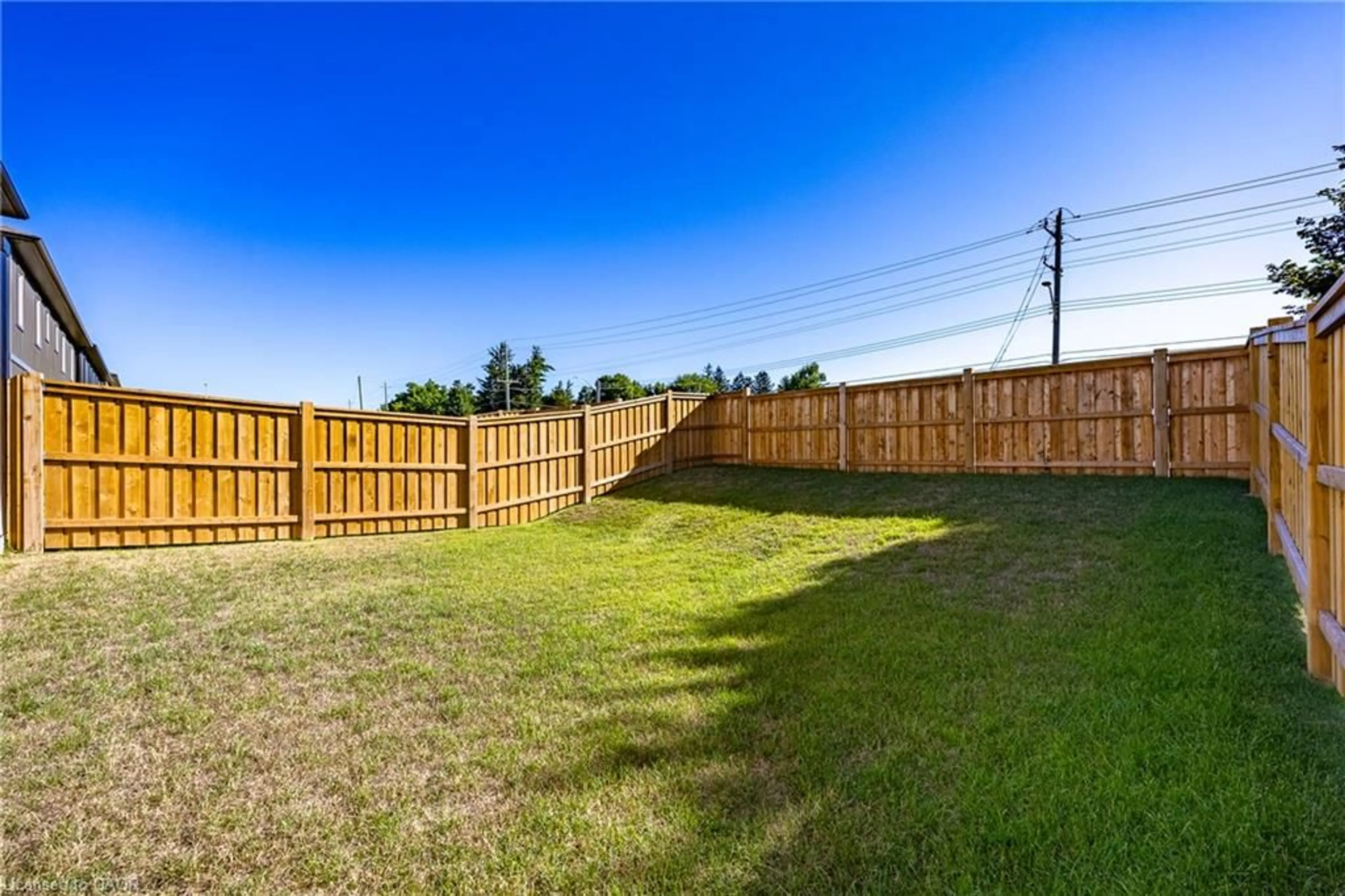 Patio, unknown for 111 Amber St, Waterford Ontario N0E 1Y0