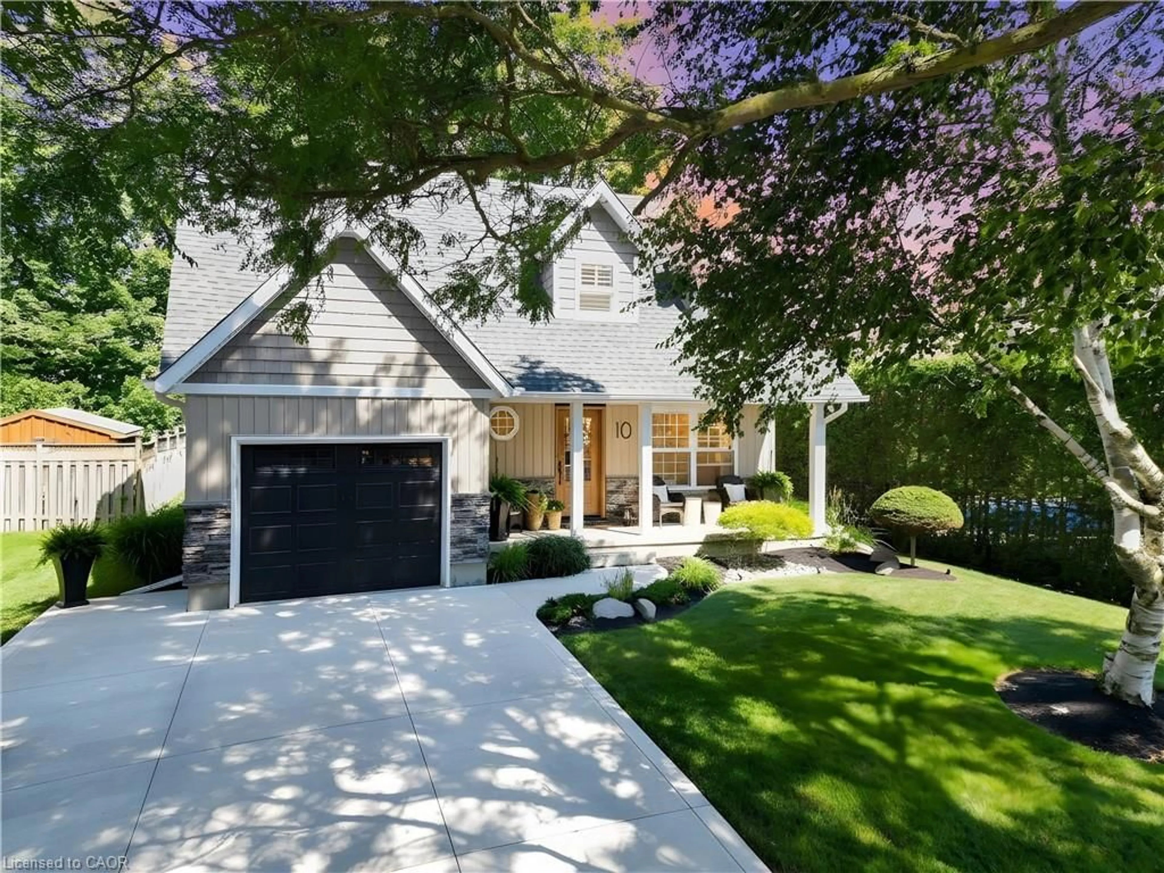 Home with brick exterior material, street for 10 Forrest Ave, New Hamburg Ontario N3A 1X3