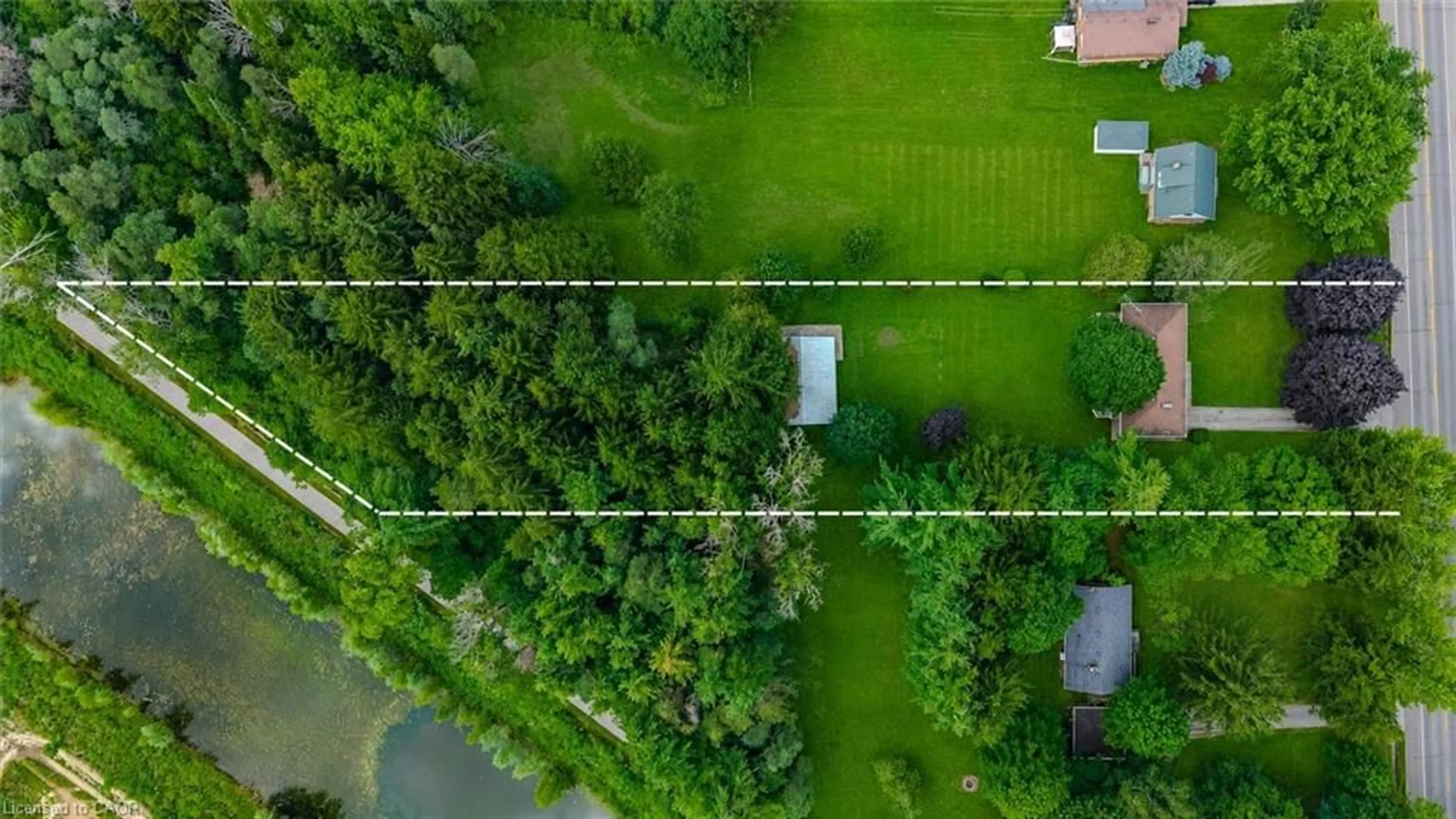 A pic from outside/outdoor area/front of a property/back of a property/a pic from drone, water/lake/river/ocean view for 756 Eramosa Rd, Guelph/Eramosa Ontario N1E 5Z3