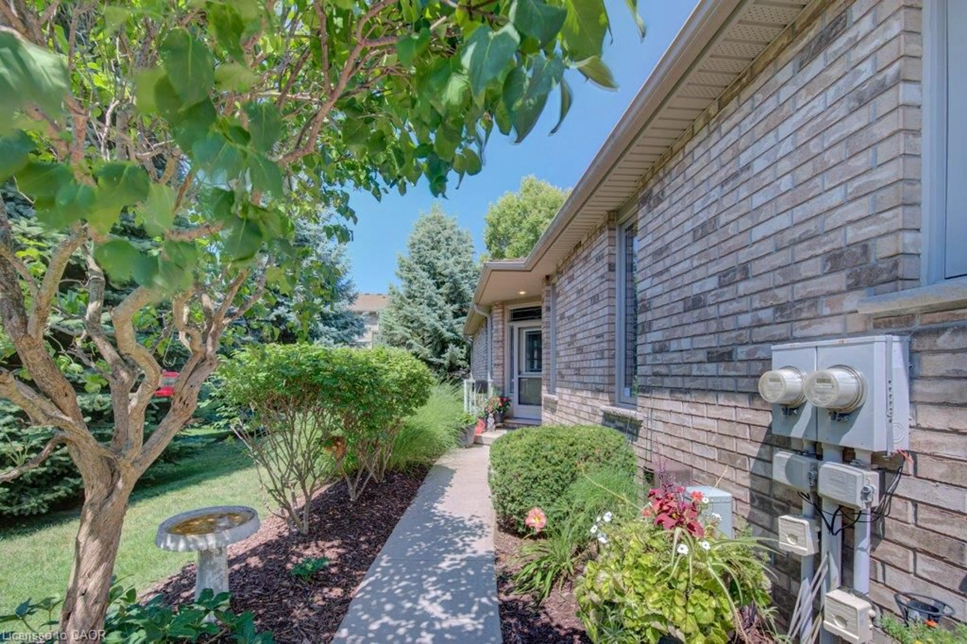 Unknown for 20 Isherwood Ave #29, Cambridge Ontario N1R 8P9