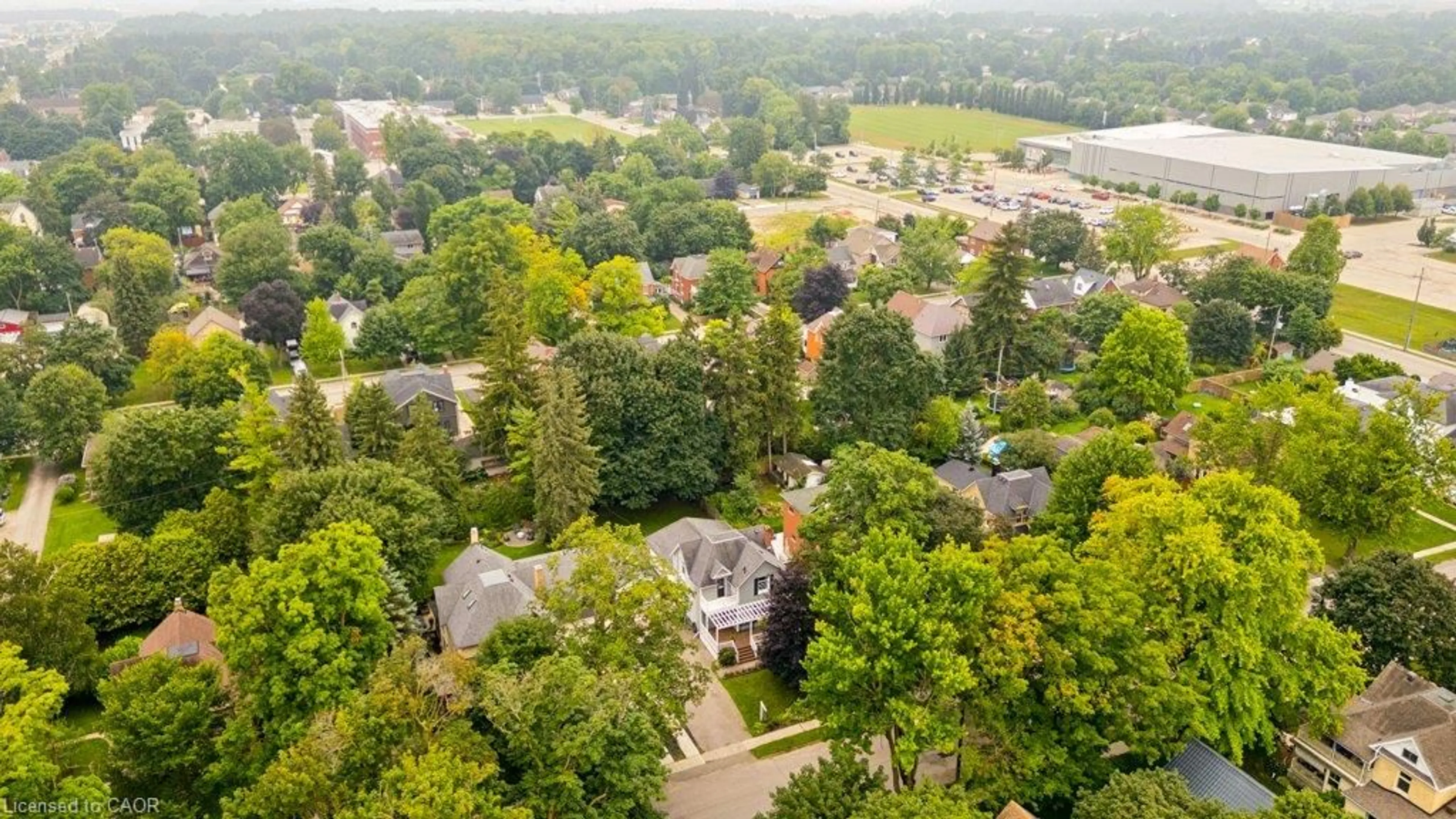 A pic from outside/outdoor area/front of a property/back of a property/a pic from drone, unknown for 9 Park Ave, Elmira Ontario N3B 1K9