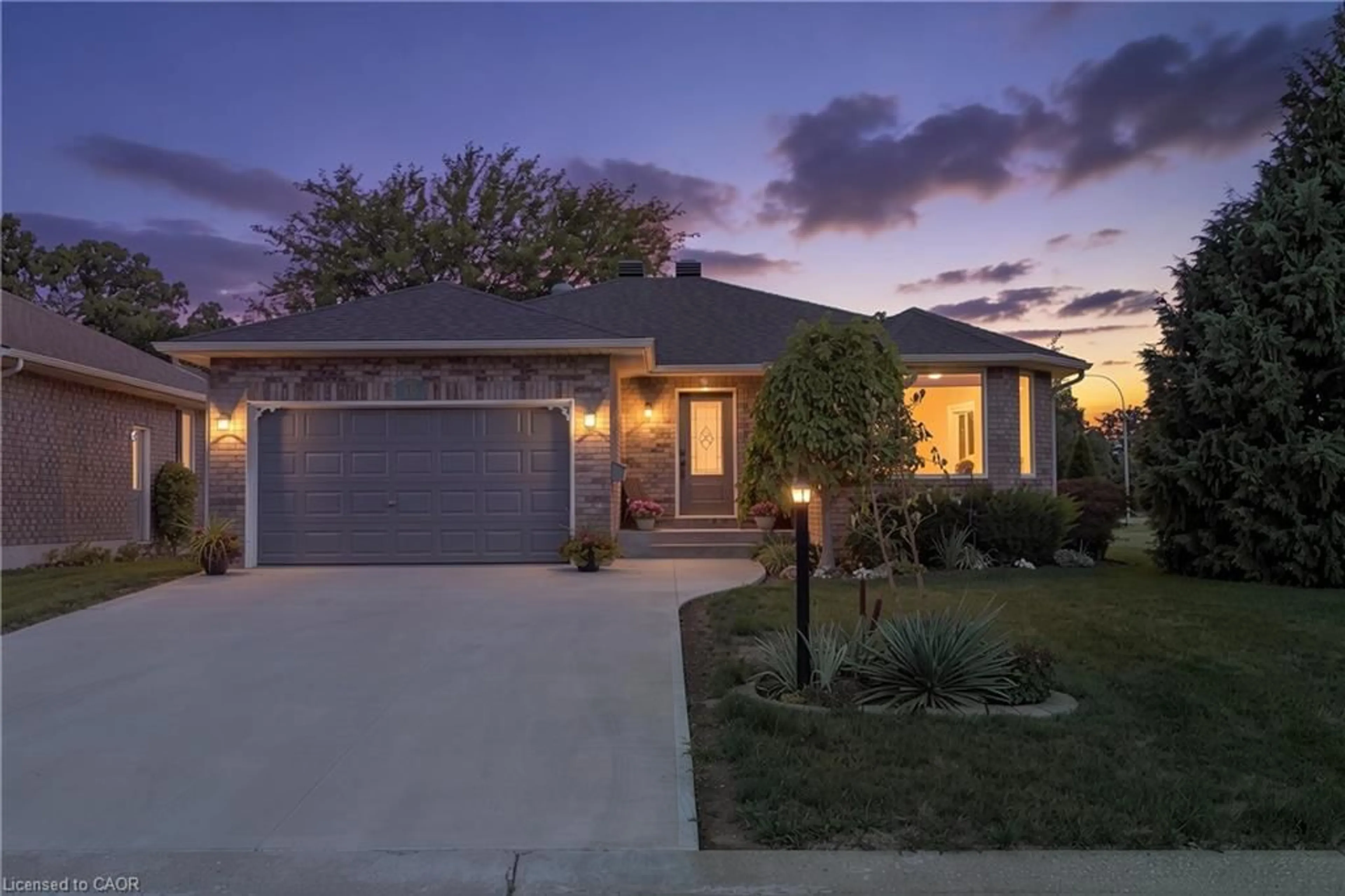 Home with brick exterior material, street for 10 Sunset Lane, Cayuga Ontario N0A 1E0