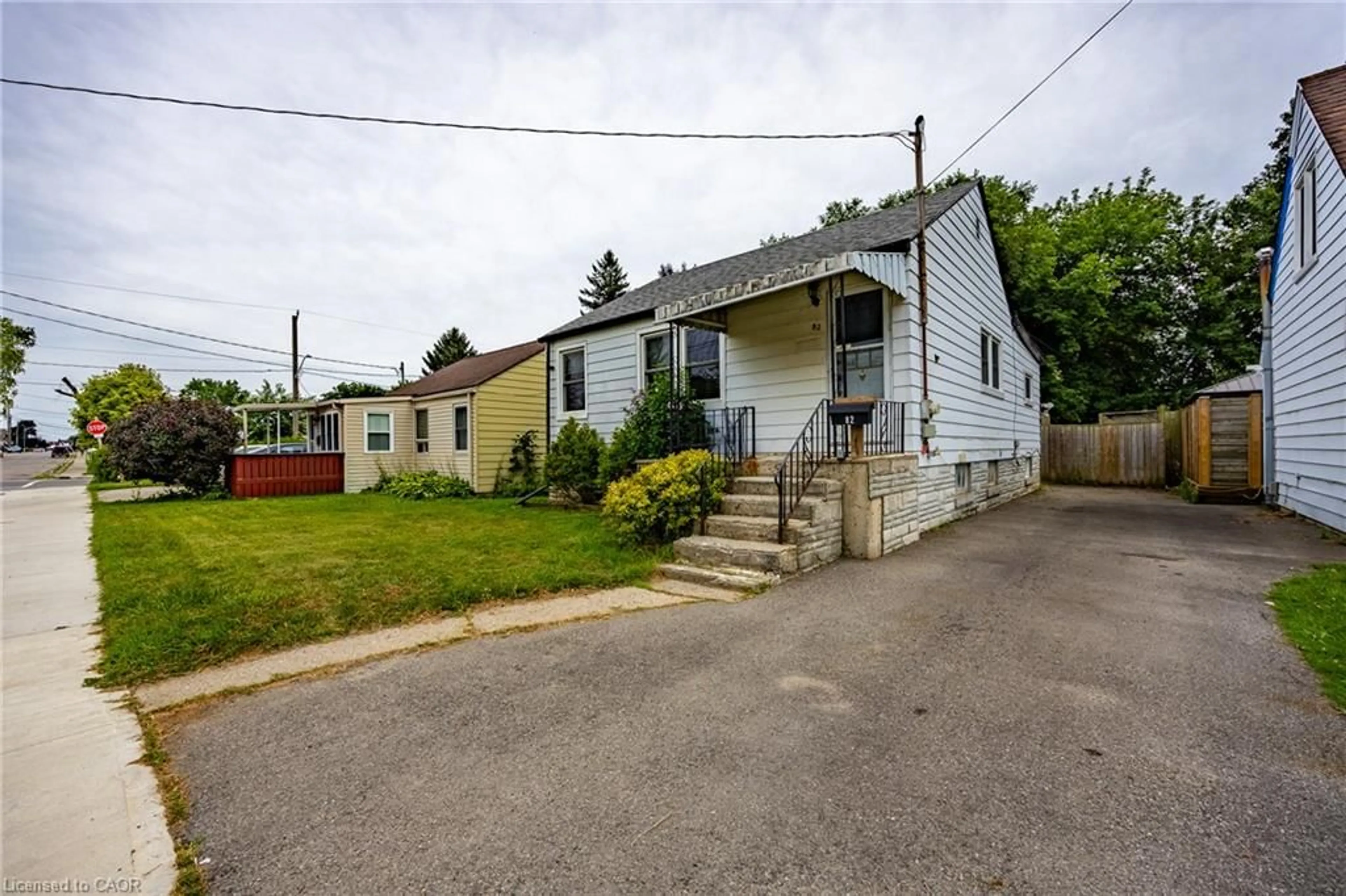 Unknown for 82 Salisbury Ave, Brantford Ontario N3S 1N2