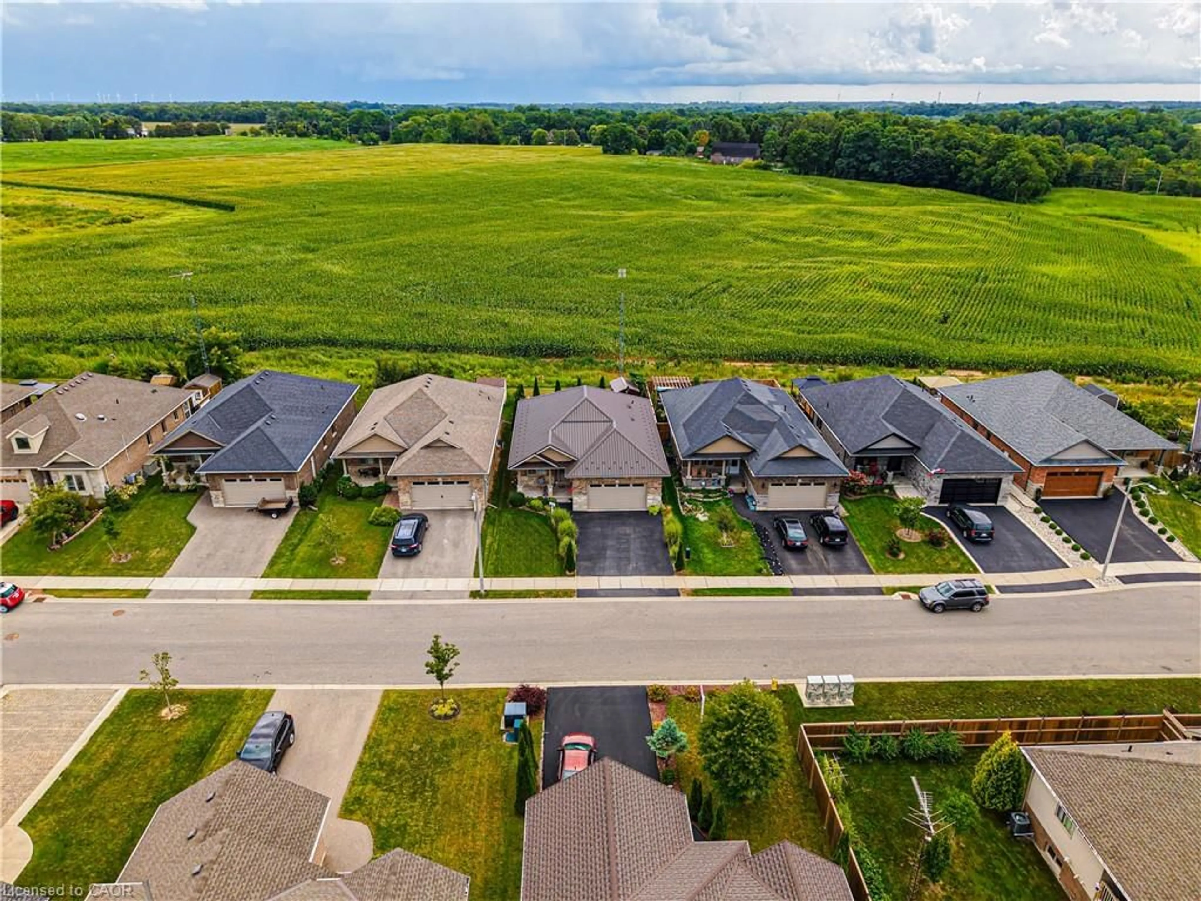 A pic from outside/outdoor area/front of a property/back of a property/a pic from drone, water/lake/river/ocean view for 257 Donly Dr, Simcoe Ontario N3Y 0C8