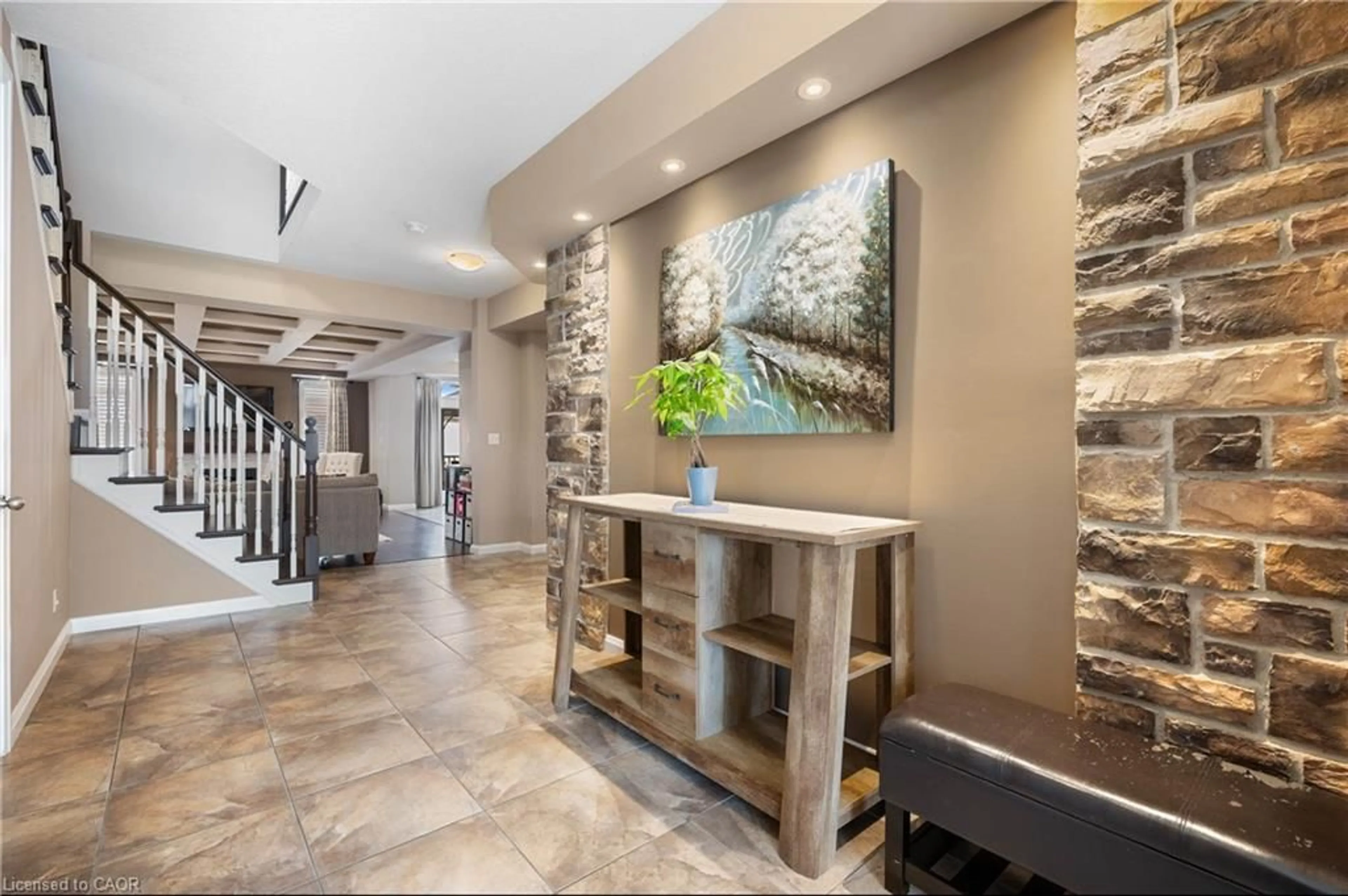 Indoor entryway for 299 Moorlands Cres, Kitchener Ontario N2P 0C4